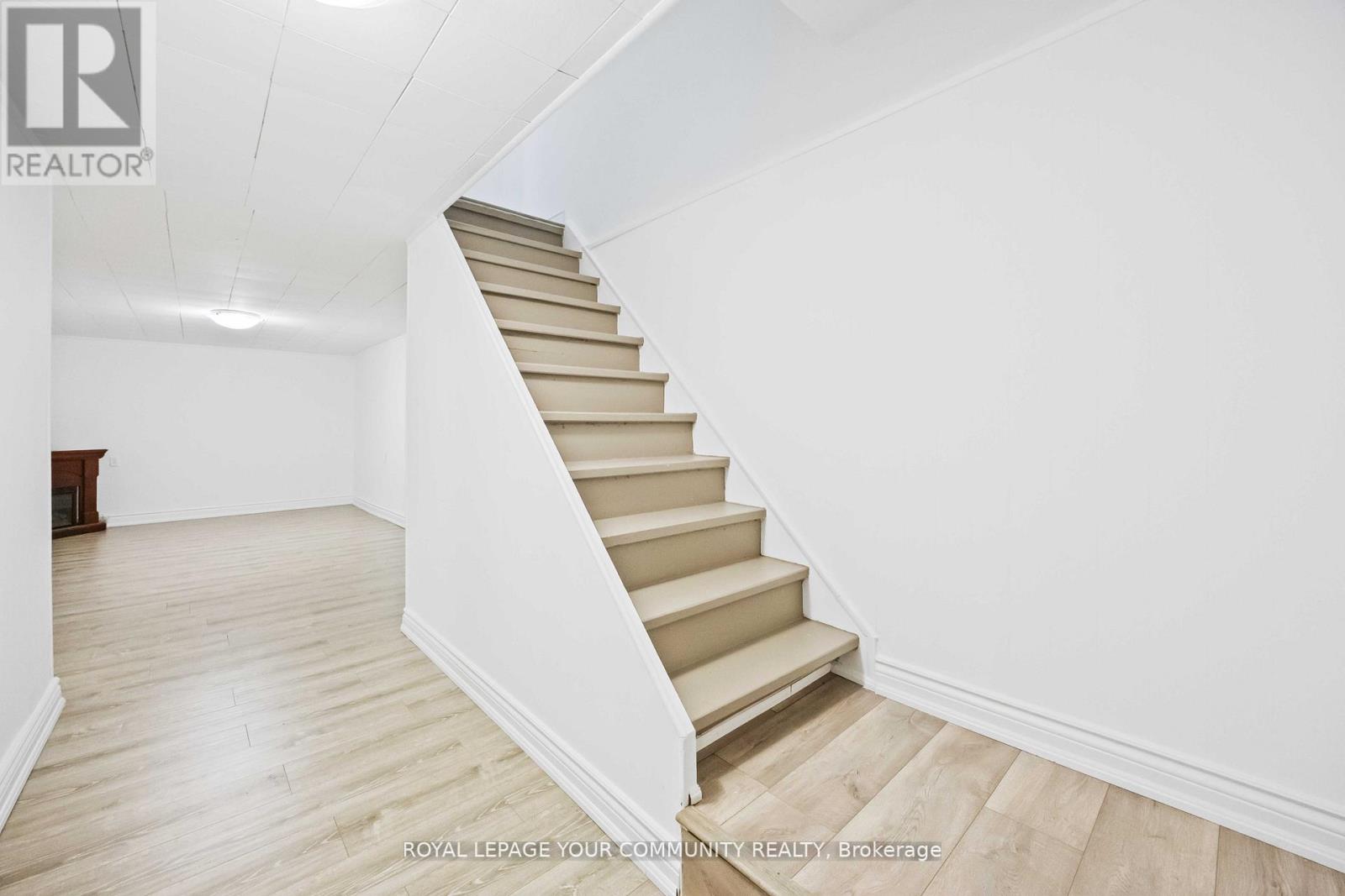 22 Porterfield Crescent, Markham, Ontario  L3T 4S7 - Photo 28 - N12581216