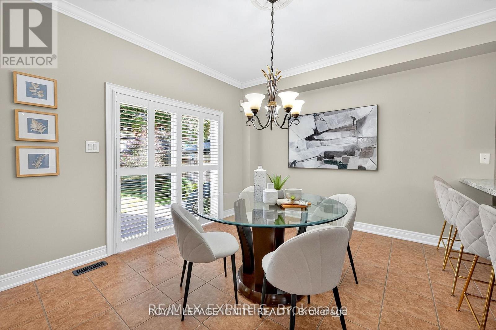 95 Chelsea Crescent, Bradford West Gwillimbury (Bradford), Ontario  L3Z 0J7 - Photo 11 - N12581232