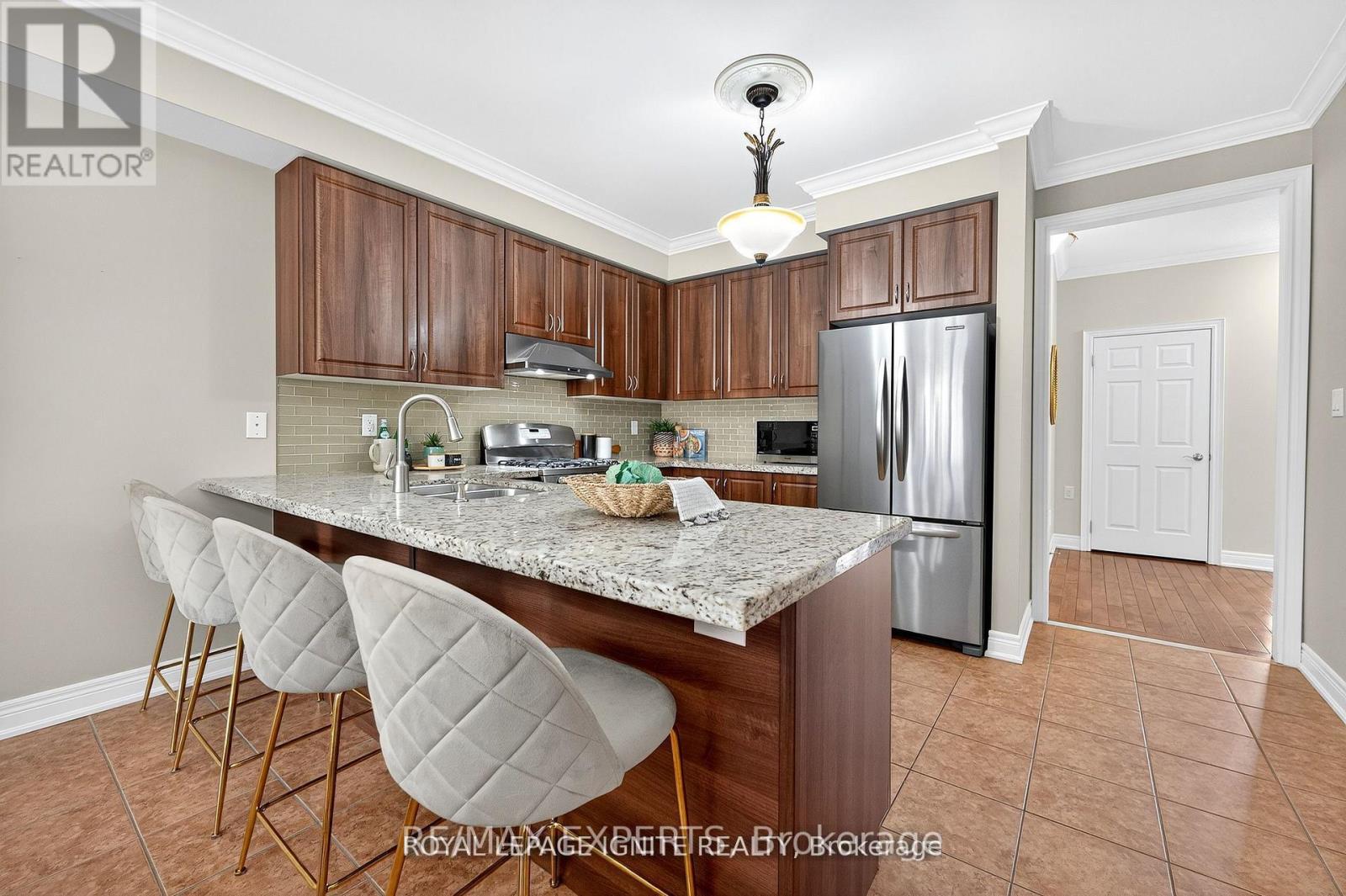 95 Chelsea Crescent, Bradford West Gwillimbury (Bradford), Ontario  L3Z 0J7 - Photo 18 - N12581232