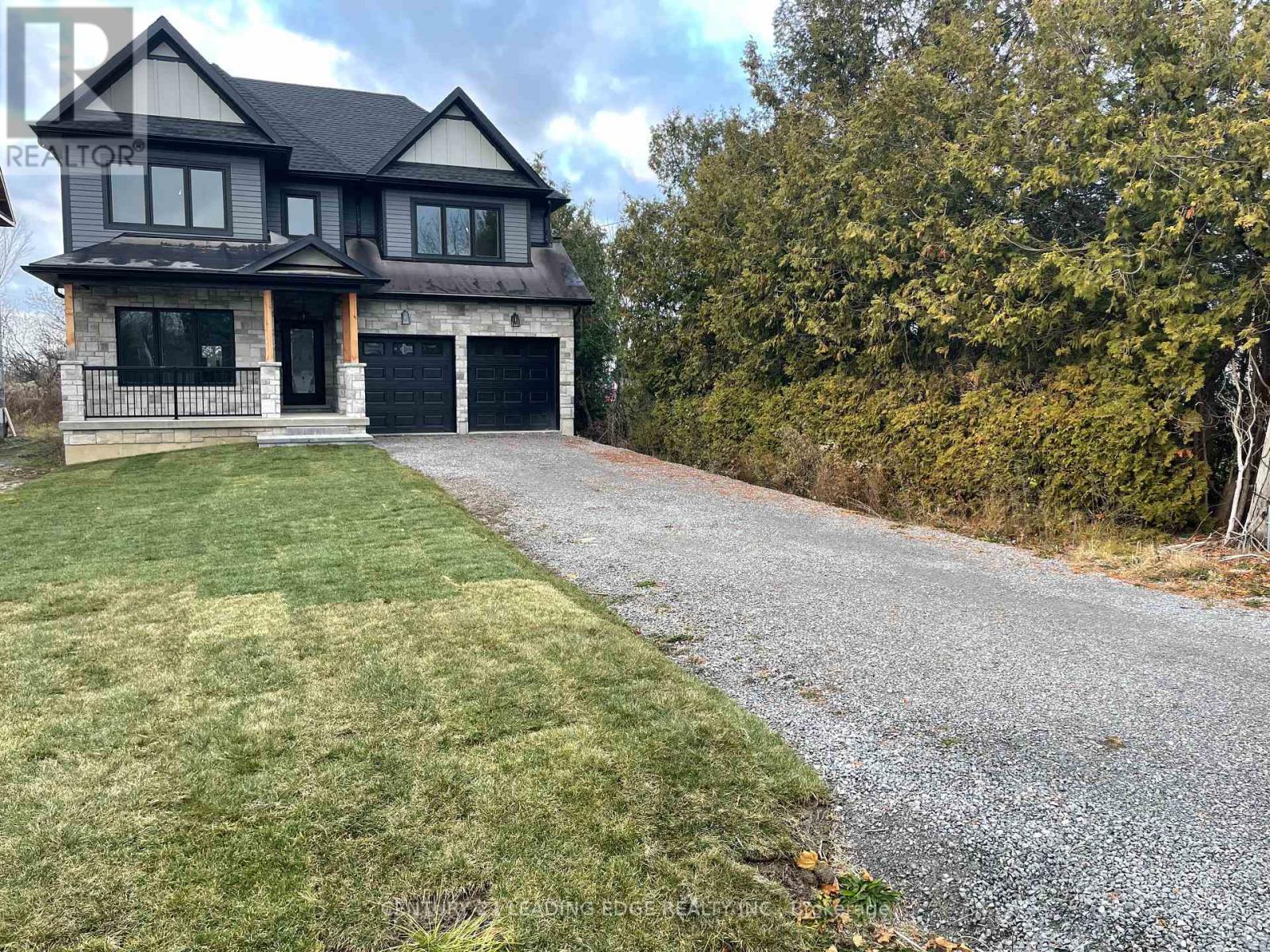 826 Montsell Avenue, Georgina, Ontario  L0E 1S0 - Photo 3 - N12581238