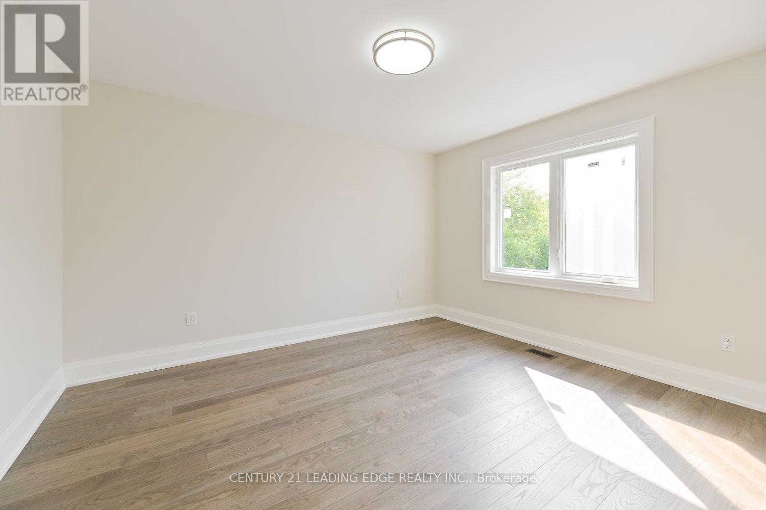 826 Montsell Avenue, Georgina, Ontario  L0E 1S0 - Photo 33 - N12581238