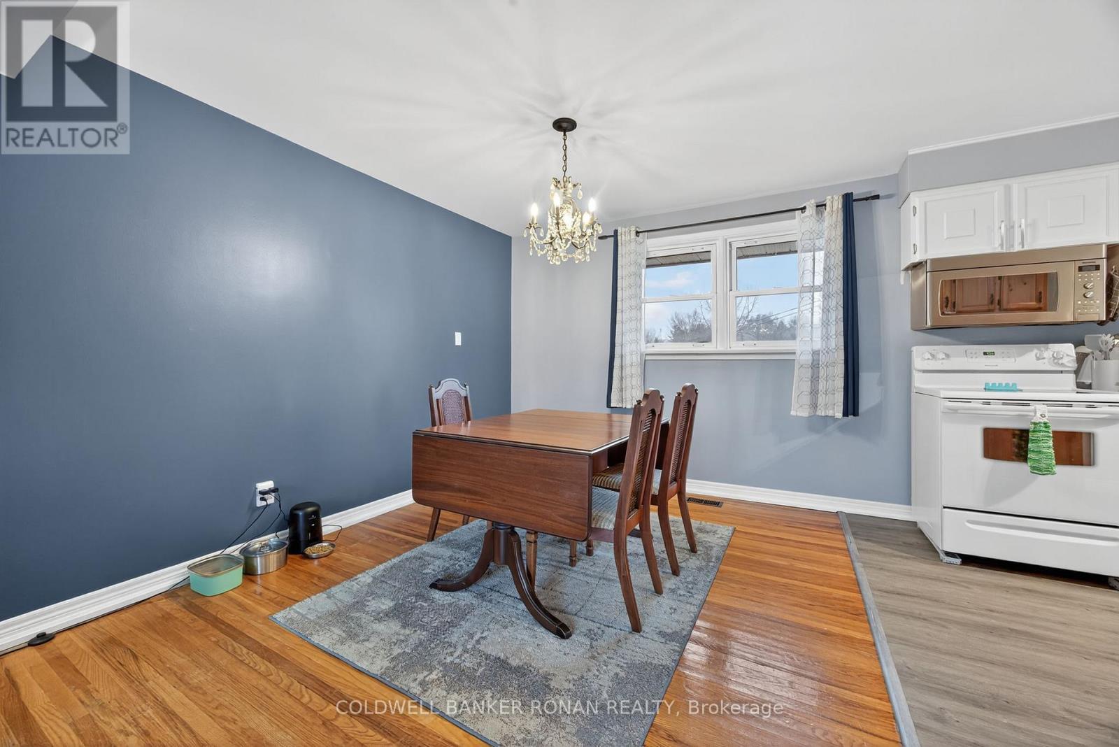 200 Calford Street, Essa (Angus), Ontario  L0M 1B0 - Photo 11 - N12581288