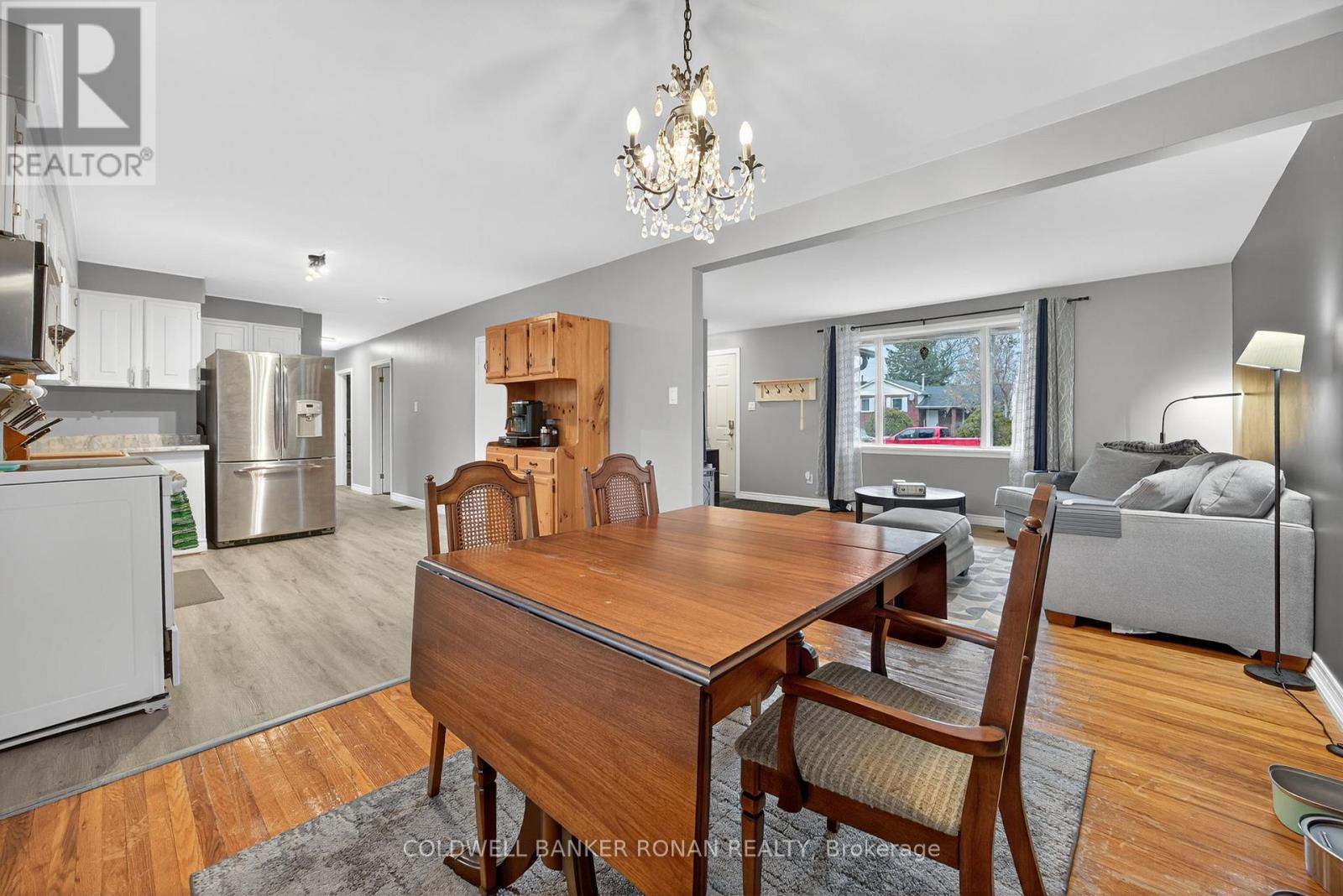 200 Calford Street, Essa (Angus), Ontario  L0M 1B0 - Photo 12 - N12581288