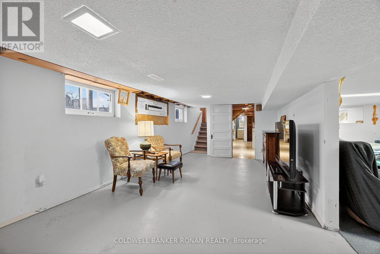 200 Calford Street, Essa (Angus), Ontario  L0M 1B0 - Photo 24 - N12581288