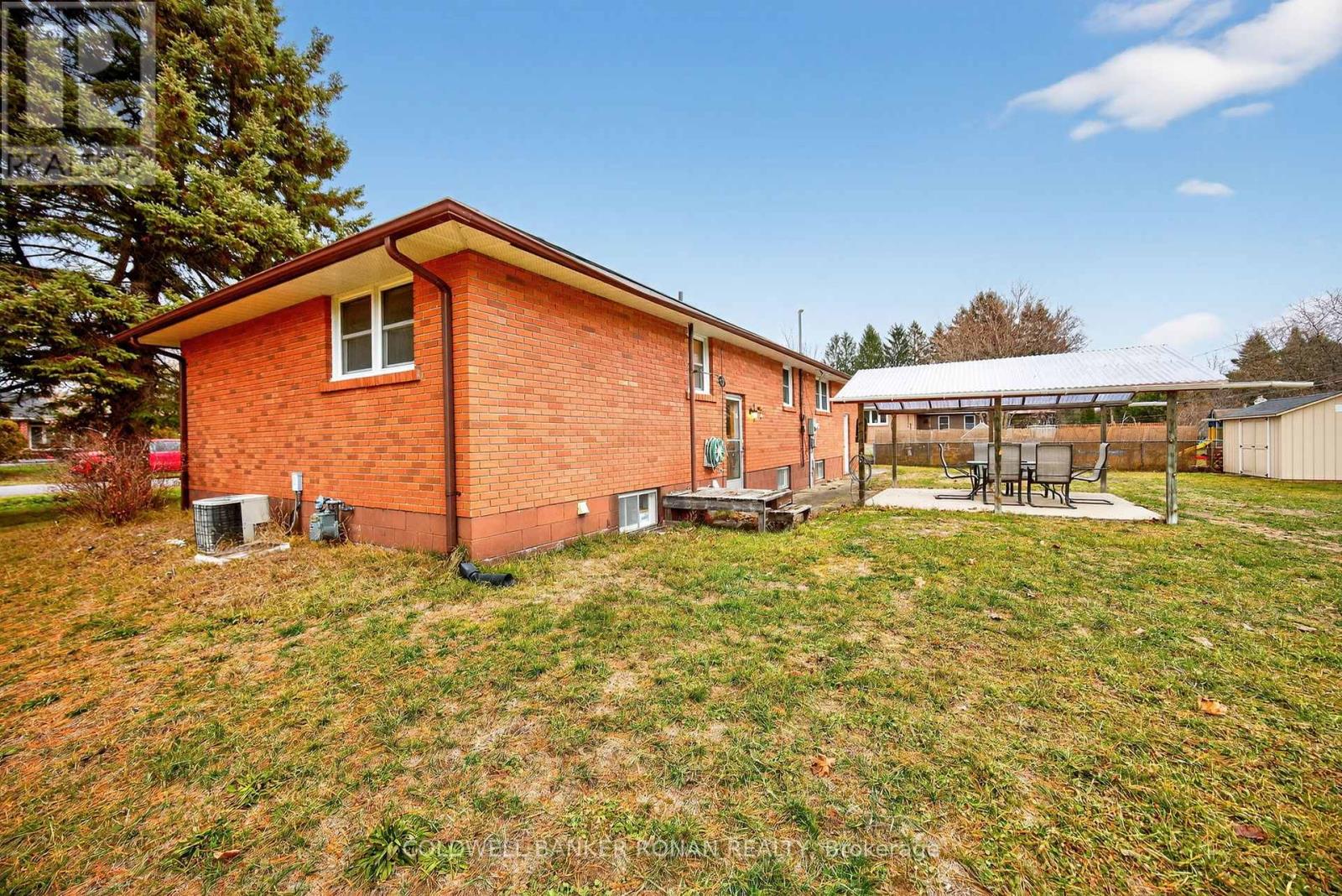 200 Calford Street, Essa (Angus), Ontario  L0M 1B0 - Photo 34 - N12581288