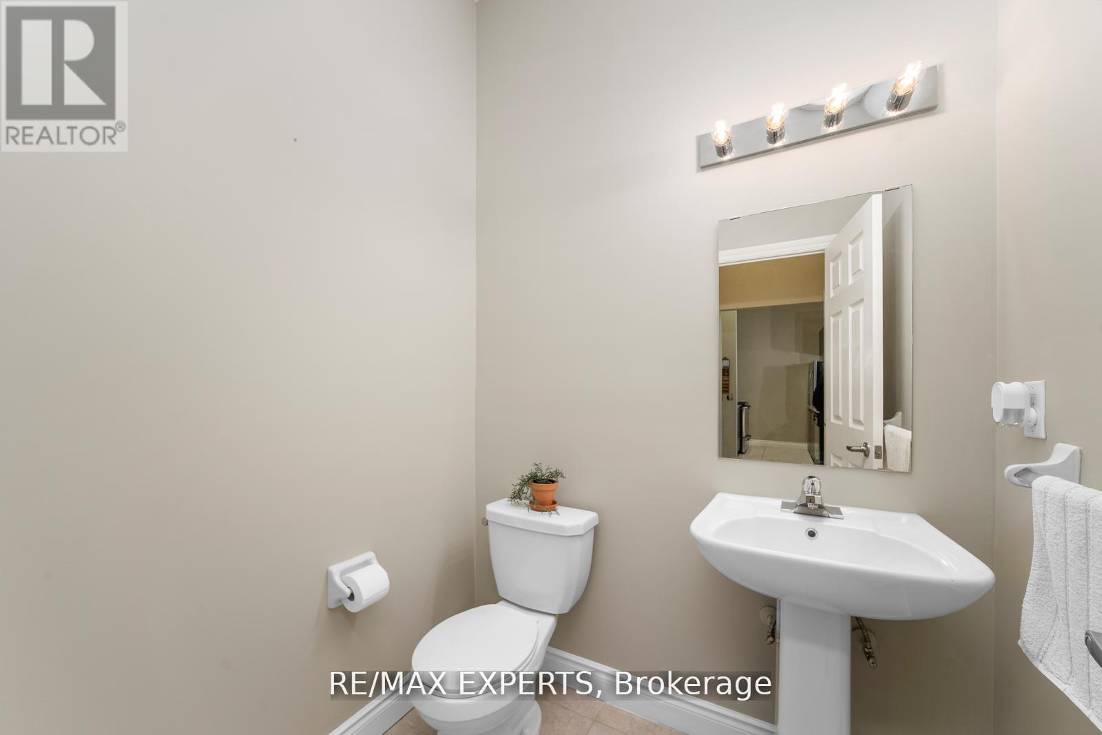 105 - 10211 Keele Street, Vaughan, Ontario  L6A 4R7 - Photo 18 - N12581312