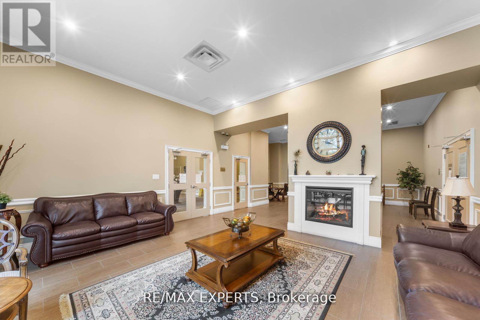 105 - 10211 Keele Street, Vaughan, Ontario  L6A 4R7 - Photo 39 - N12581312