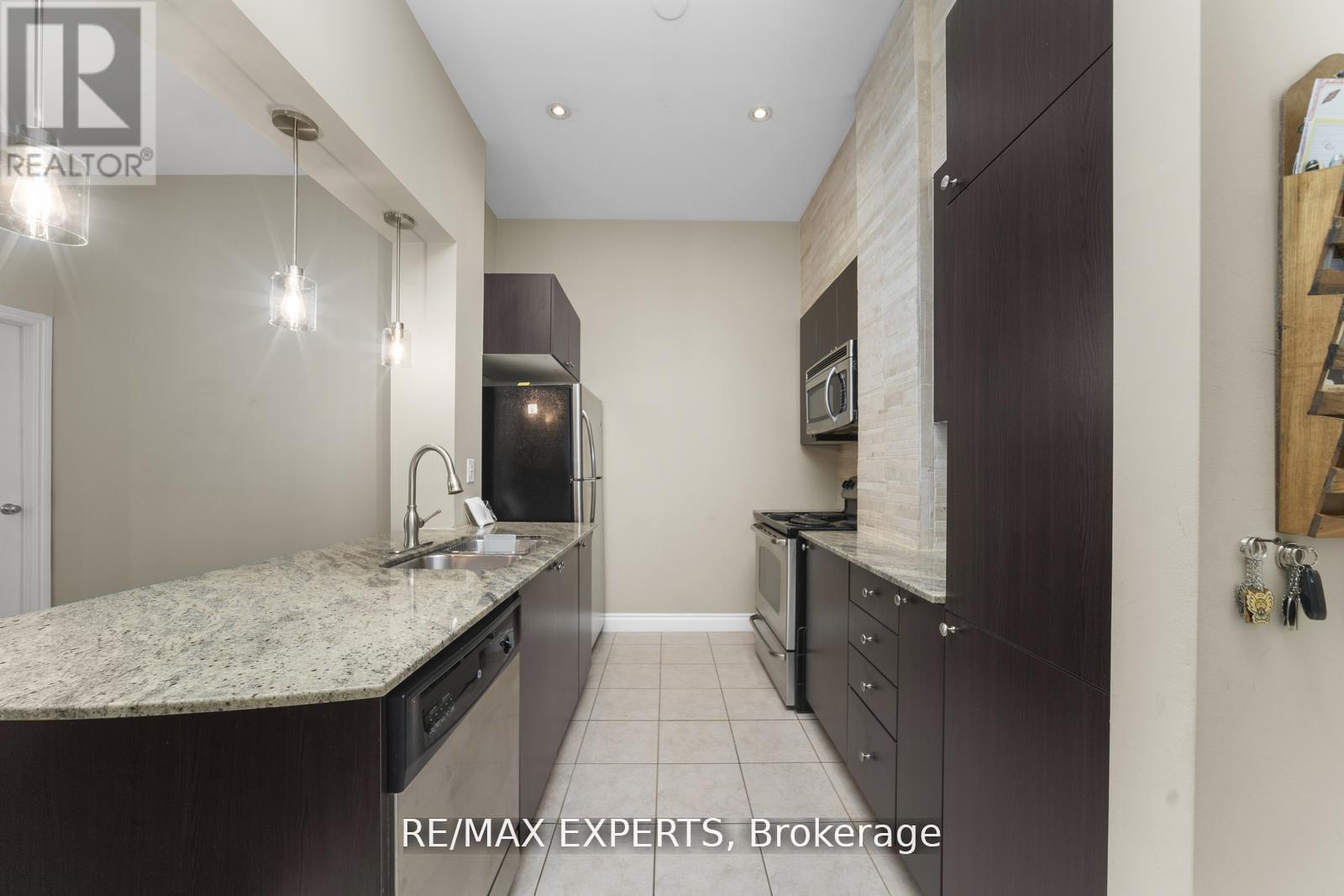 105 - 10211 Keele Street, Vaughan, Ontario  L6A 4R7 - Photo 8 - N12581312