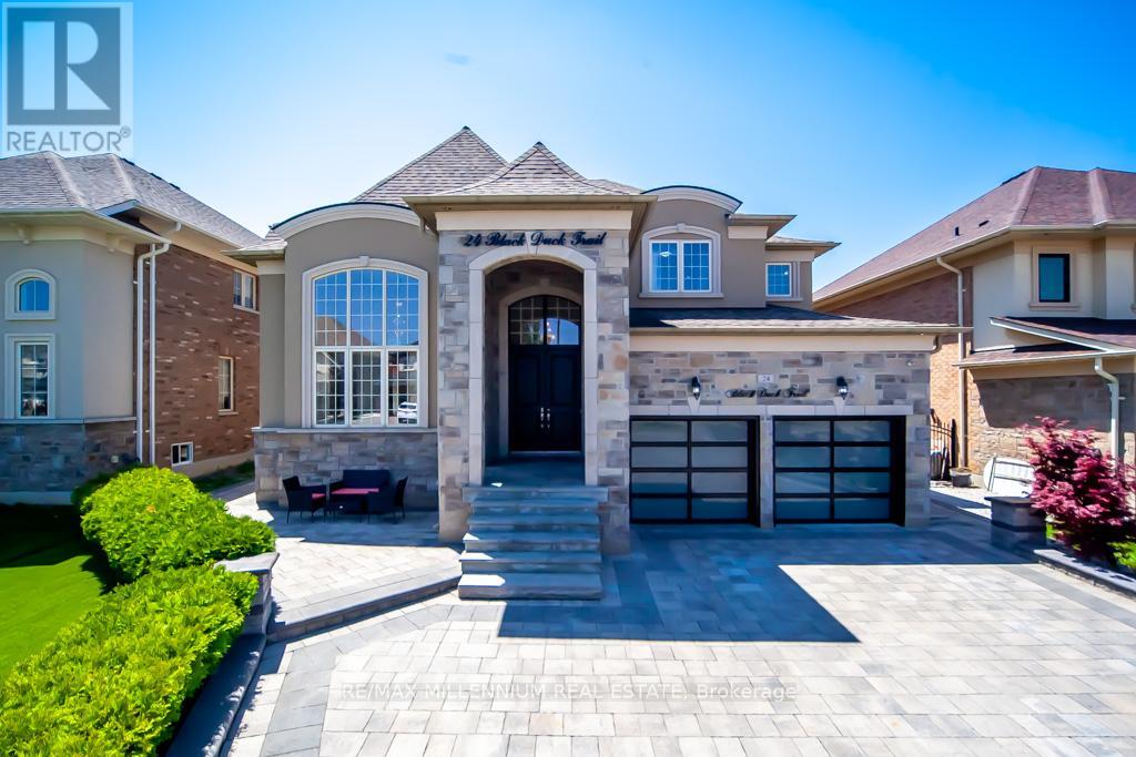 24 BLACK DUCK TRAIL, King, Ontario