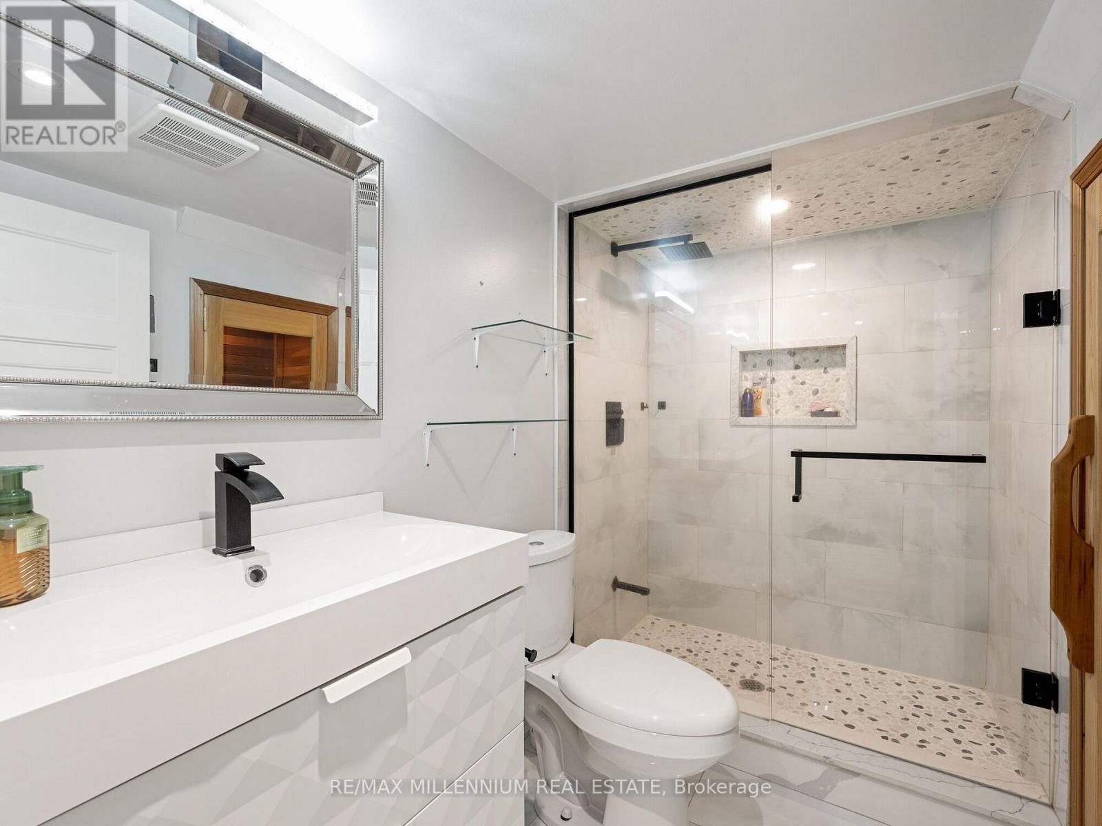 24 Black Duck Trail, King, Ontario  L7B 0A4 - Photo 34 - N12581334