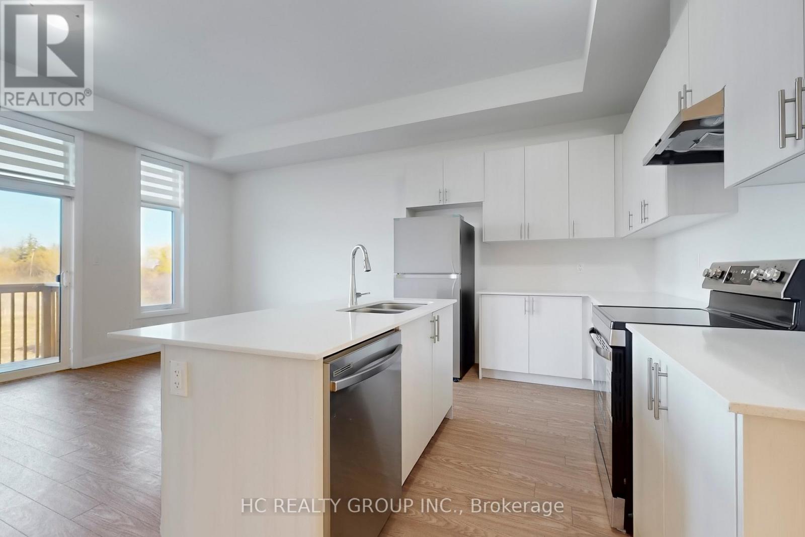 39 Millman Lane, Richmond Hill, Ontario  L4S 0P8 - Photo 7 - N12581350