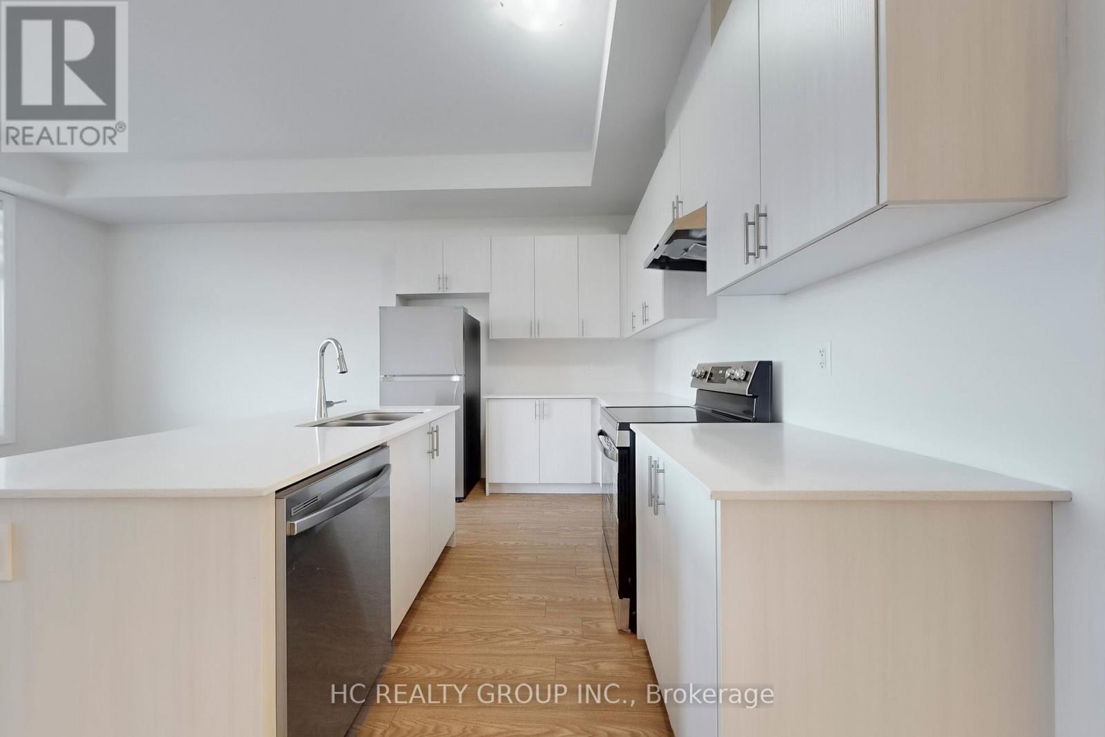 39 Millman Lane, Richmond Hill, Ontario  L4S 0P8 - Photo 8 - N12581350