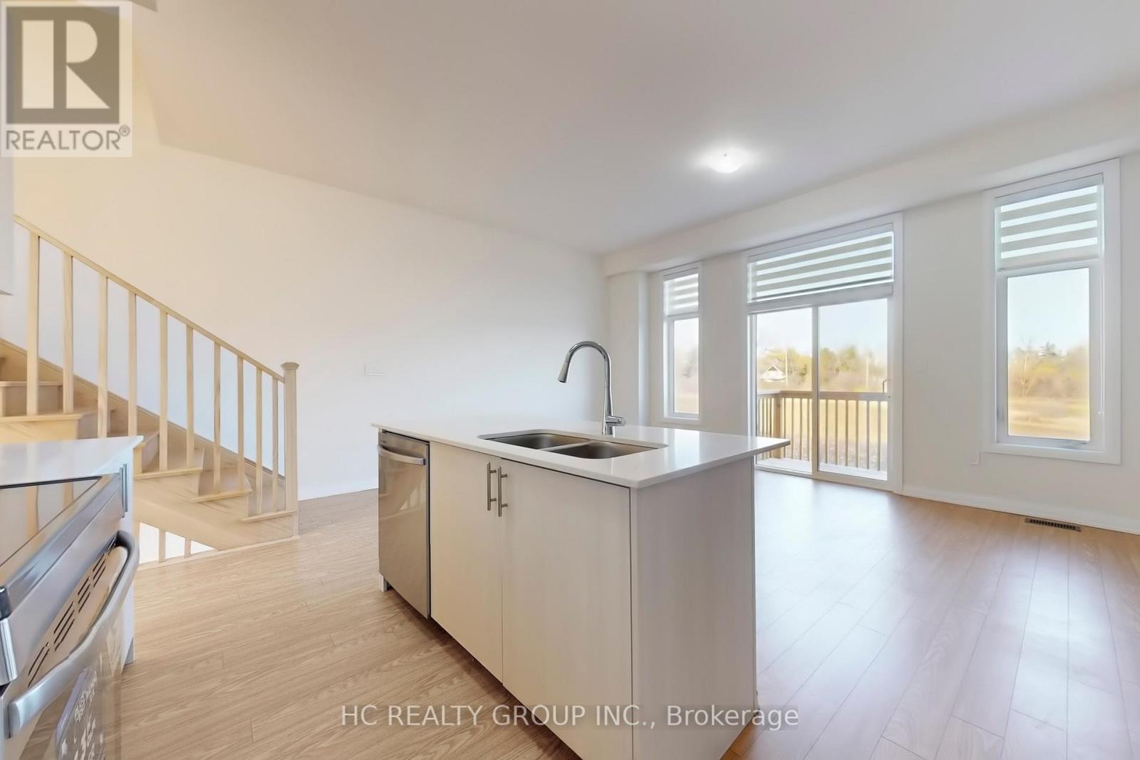 39 Millman Lane, Richmond Hill, Ontario  L4S 0P8 - Photo 9 - N12581350