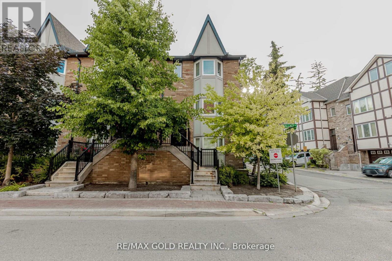 24 WALLACE STREET, Vaughan, Ontario