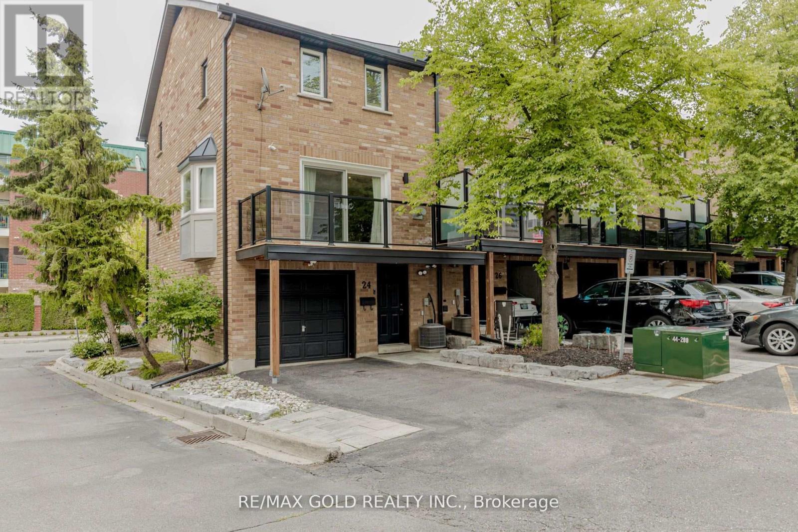 24 Wallace Street, Vaughan, Ontario  L4L 2P3 - Photo 44 - N12581368