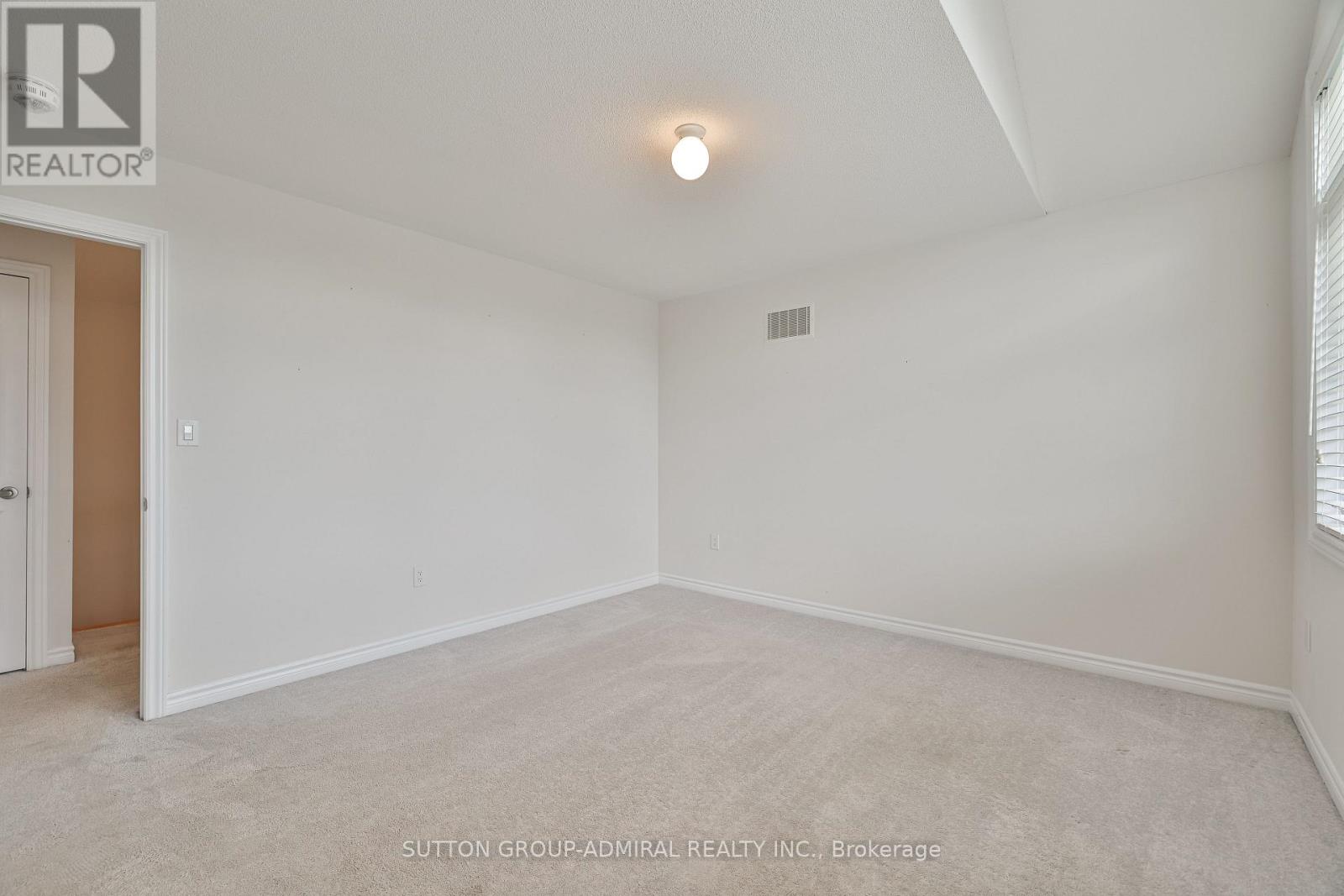 1417 Farrow Crescent, Innisfil, Ontario  L9S 0L6 - Photo 21 - N12581412