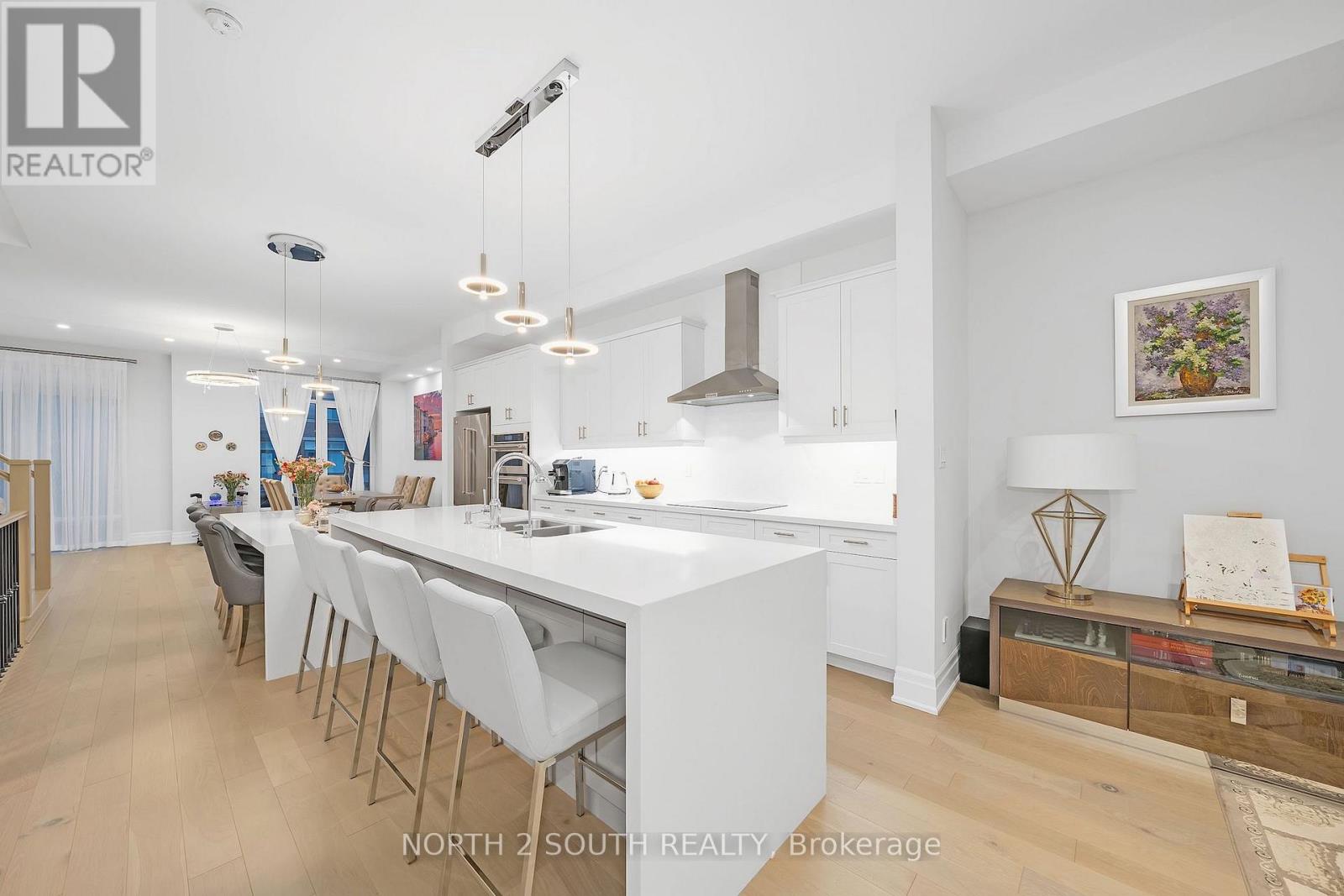 25 Aylin Crescent, Vaughan, Ontario  L6A 4Z8 - Photo 11 - N12581446