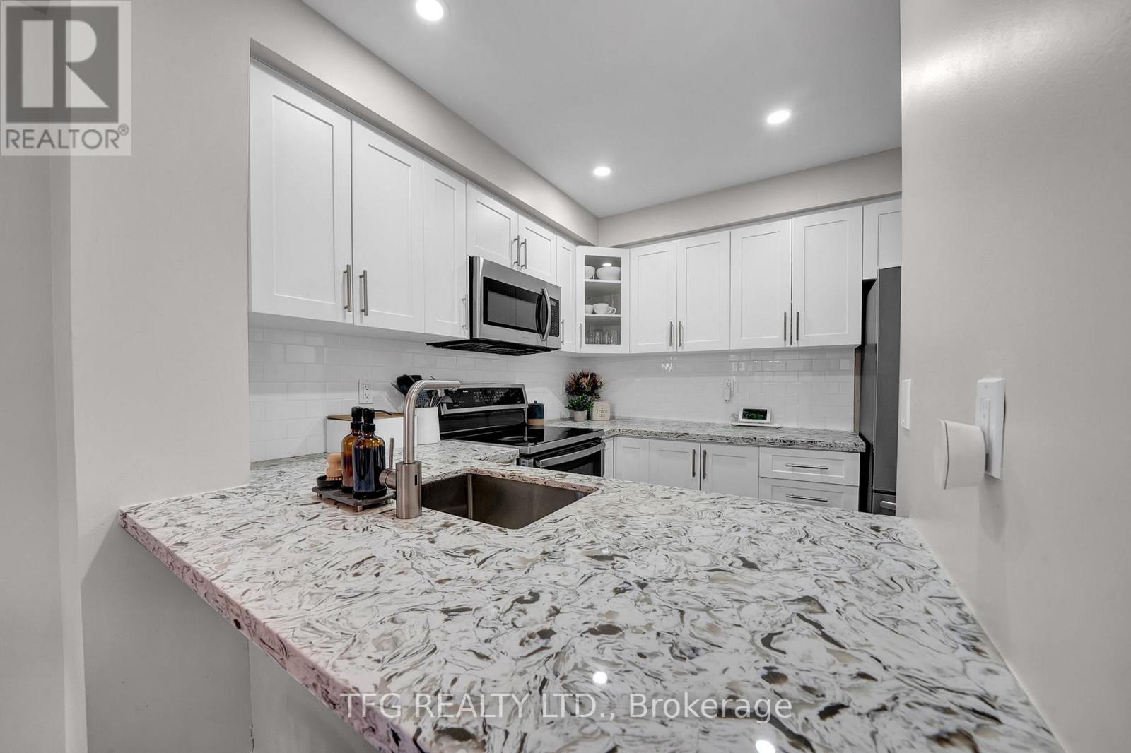 31 - 1995 Pine Grove Avenue, Pickering, Ontario  L1V 6W5 - Photo 10 - E12581530