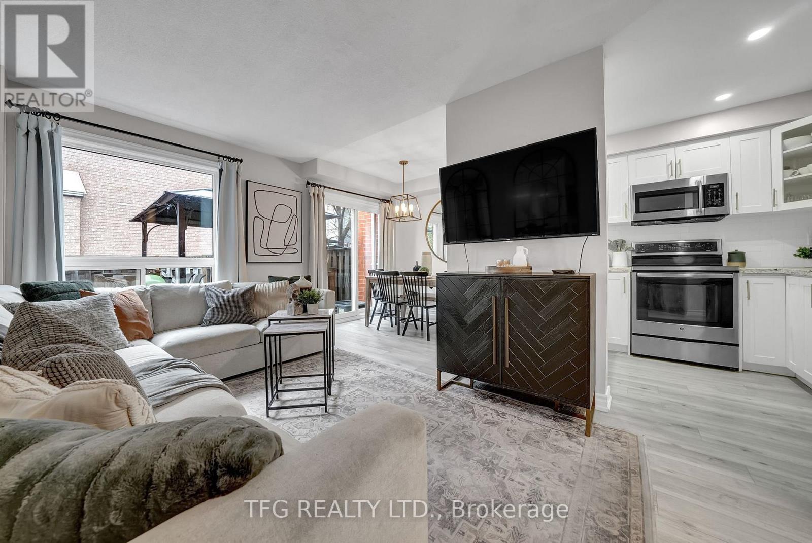 31 - 1995 Pine Grove Avenue, Pickering, Ontario  L1V 6W5 - Photo 5 - E12581530