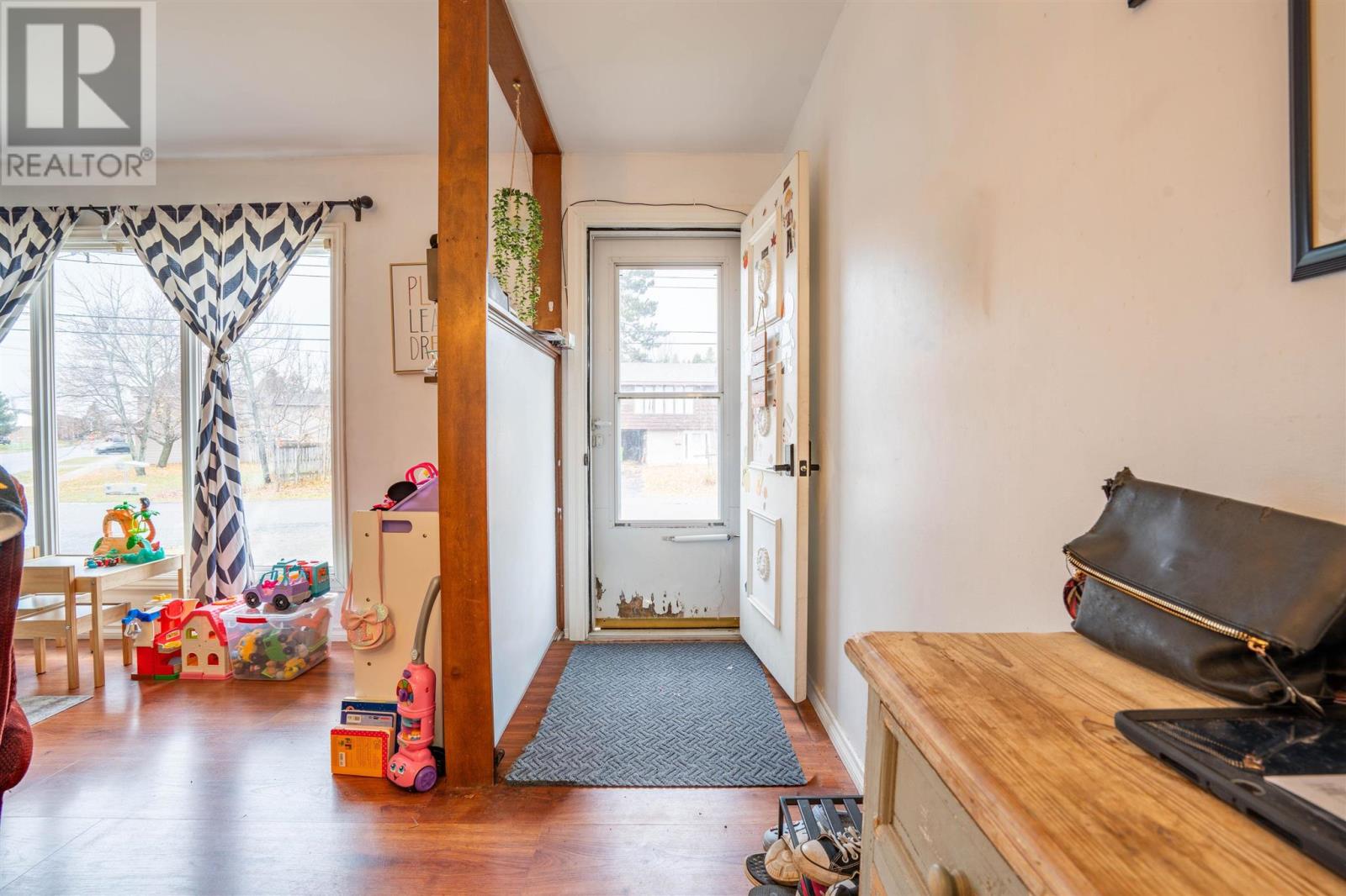 9 Market St, Sault Ste. Marie, Ontario  P6A 4S9 - Photo 13 - SM253281