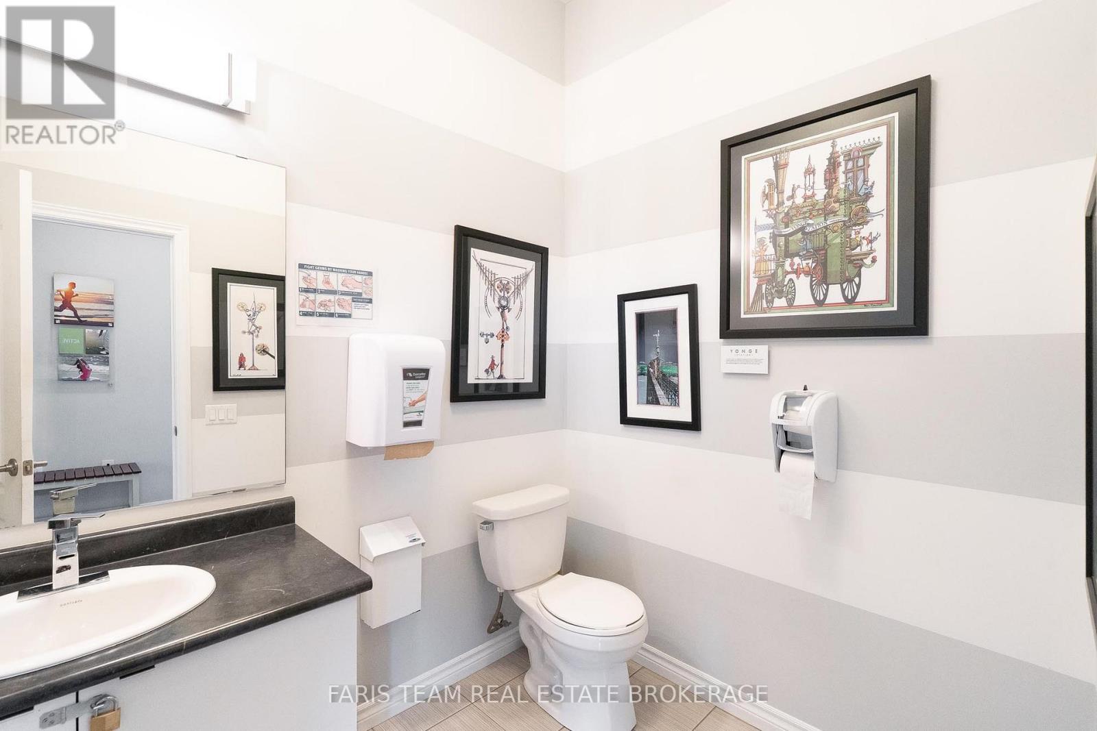 402 - 100 Dean Avenue, Barrie, Ontario  L9J 0H1 - Photo 31 - S12581196