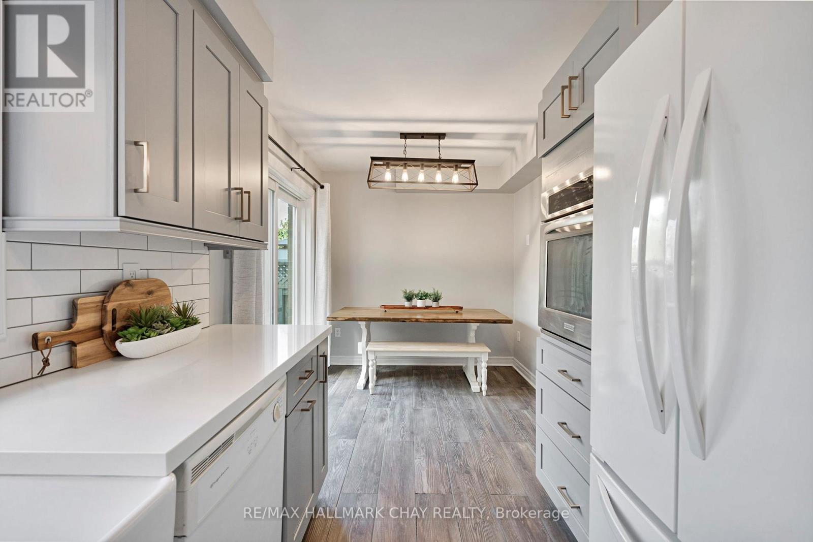 104 Pickett Crescent, Barrie (Painswick North), Ontario  L4N 8B9 - Photo 16 - S12581224