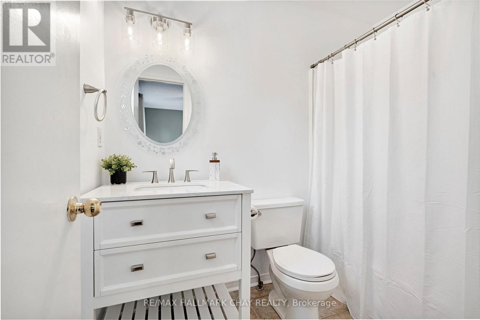 104 Pickett Crescent, Barrie (Painswick North), Ontario  L4N 8B9 - Photo 19 - S12581224