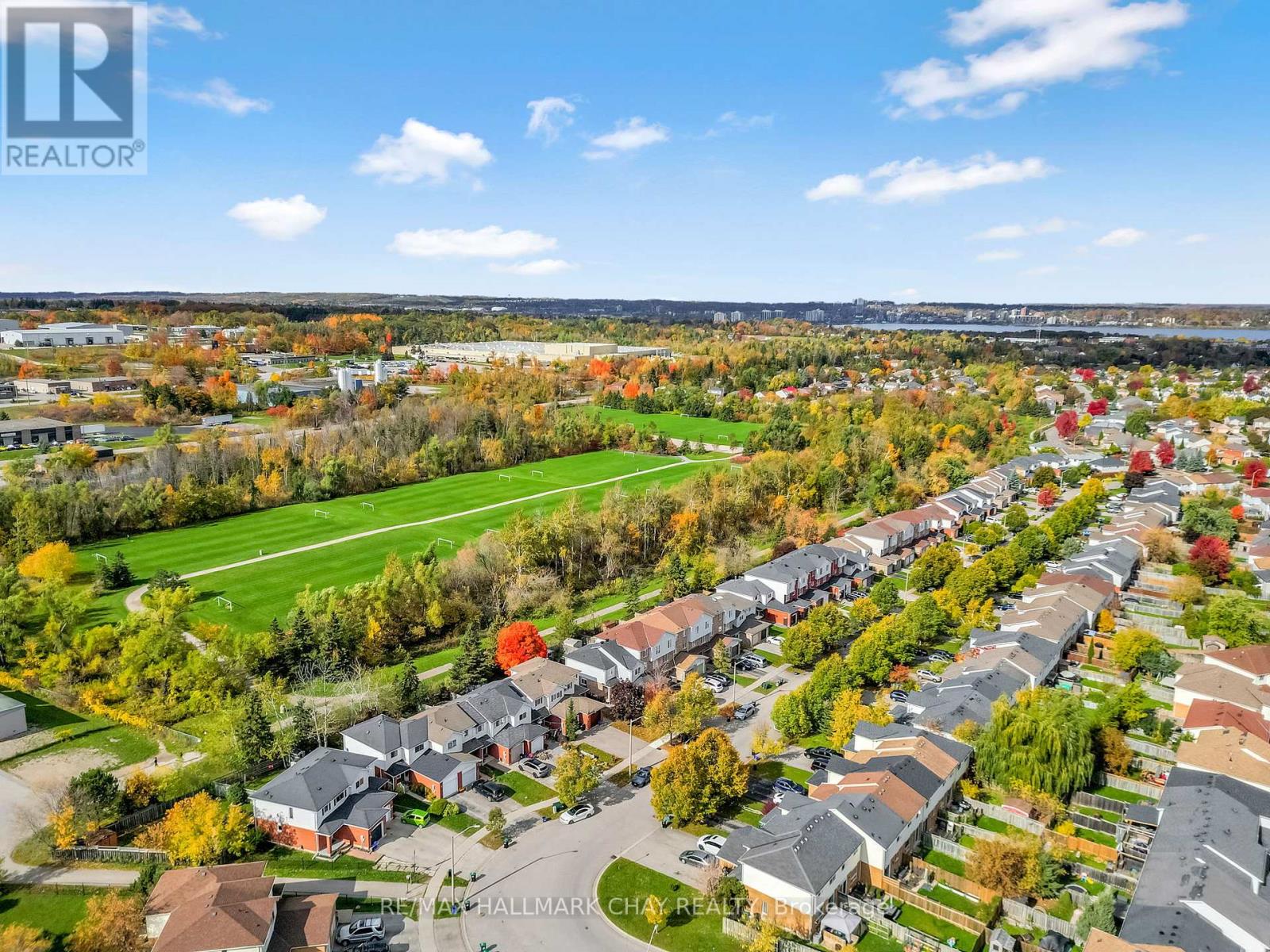 104 Pickett Crescent, Barrie (Painswick North), Ontario  L4N 8B9 - Photo 36 - S12581224