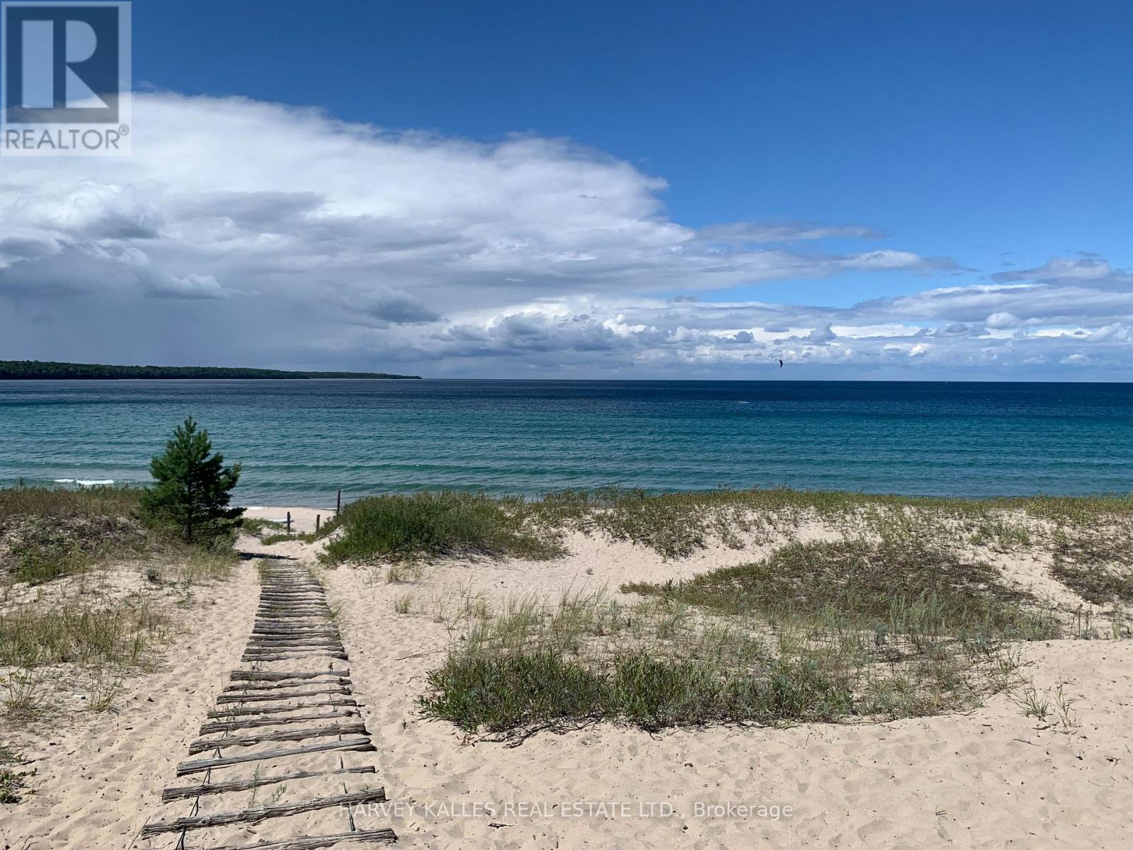 6 Mkwa Miikaans Lane, Christian Island 30, Ontario  L9M 0A9 - Photo 13 - S12581264