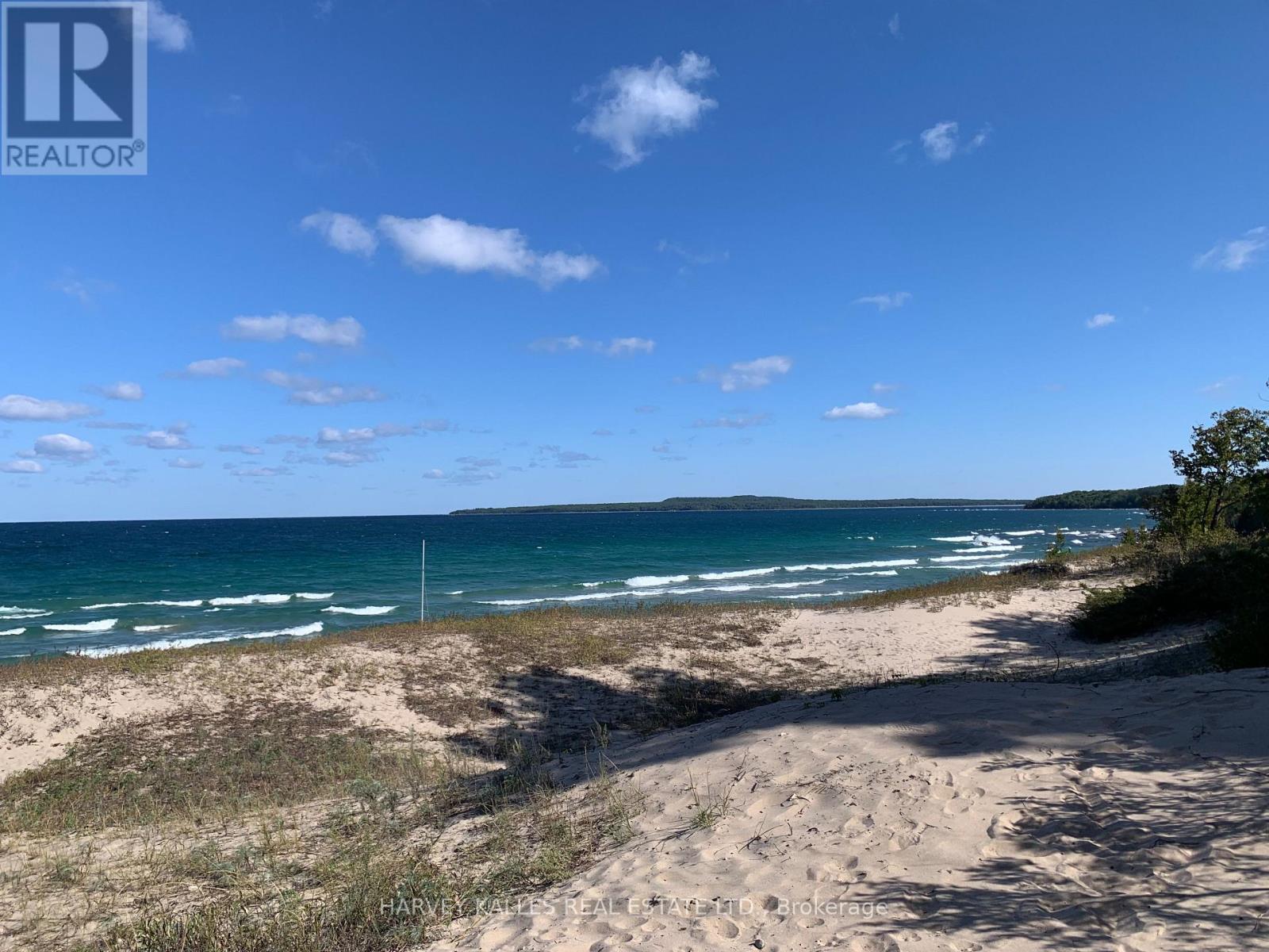 6 Mkwa Miikaans Lane, Christian Island 30, Ontario  L9M 0A9 - Photo 15 - S12581264