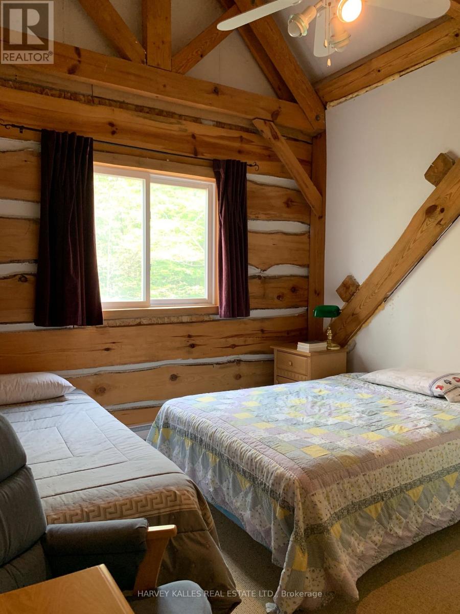 6 Mkwa Miikaans Lane, Christian Island 30, Ontario  L9M 0A9 - Photo 9 - S12581264