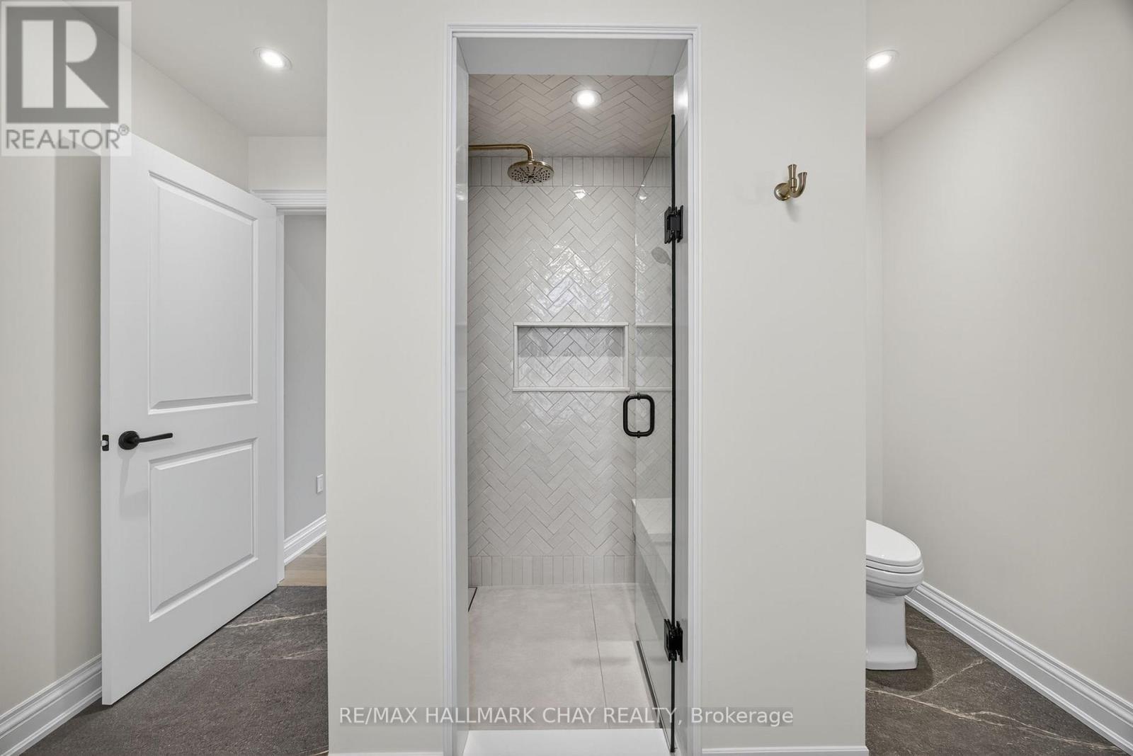 930 Marshall Road, Tiny, Ontario  L0K 2E1 - Photo 21 - S12581404