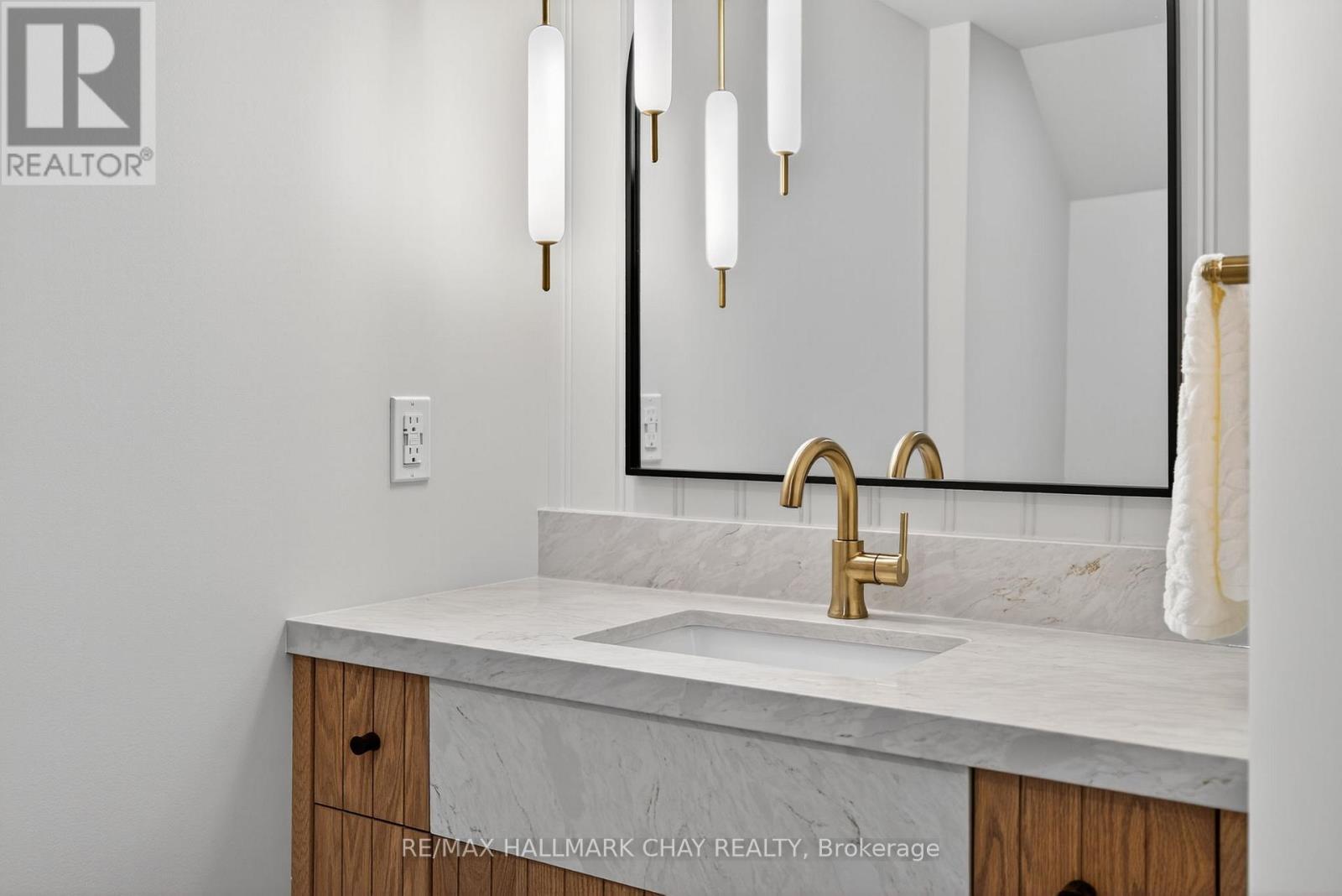 930 Marshall Road, Tiny, Ontario  L0K 2E1 - Photo 34 - S12581404