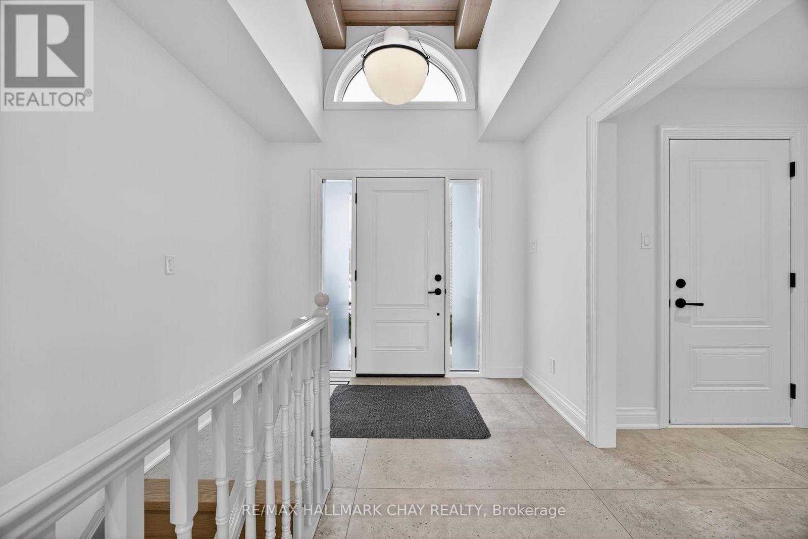 930 Marshall Road, Tiny, Ontario  L0K 2E1 - Photo 5 - S12581404