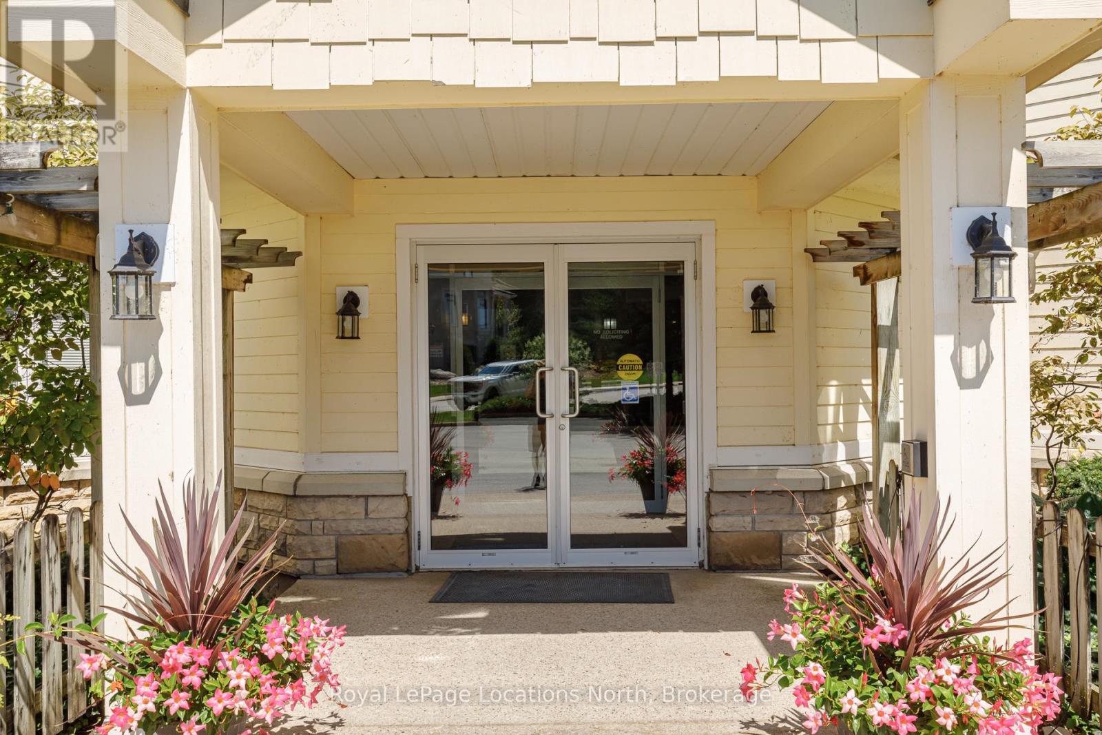 207 - 10 Bay Street E, Blue Mountains, Ontario  N0H 2P0 - Photo 11 - X12581462