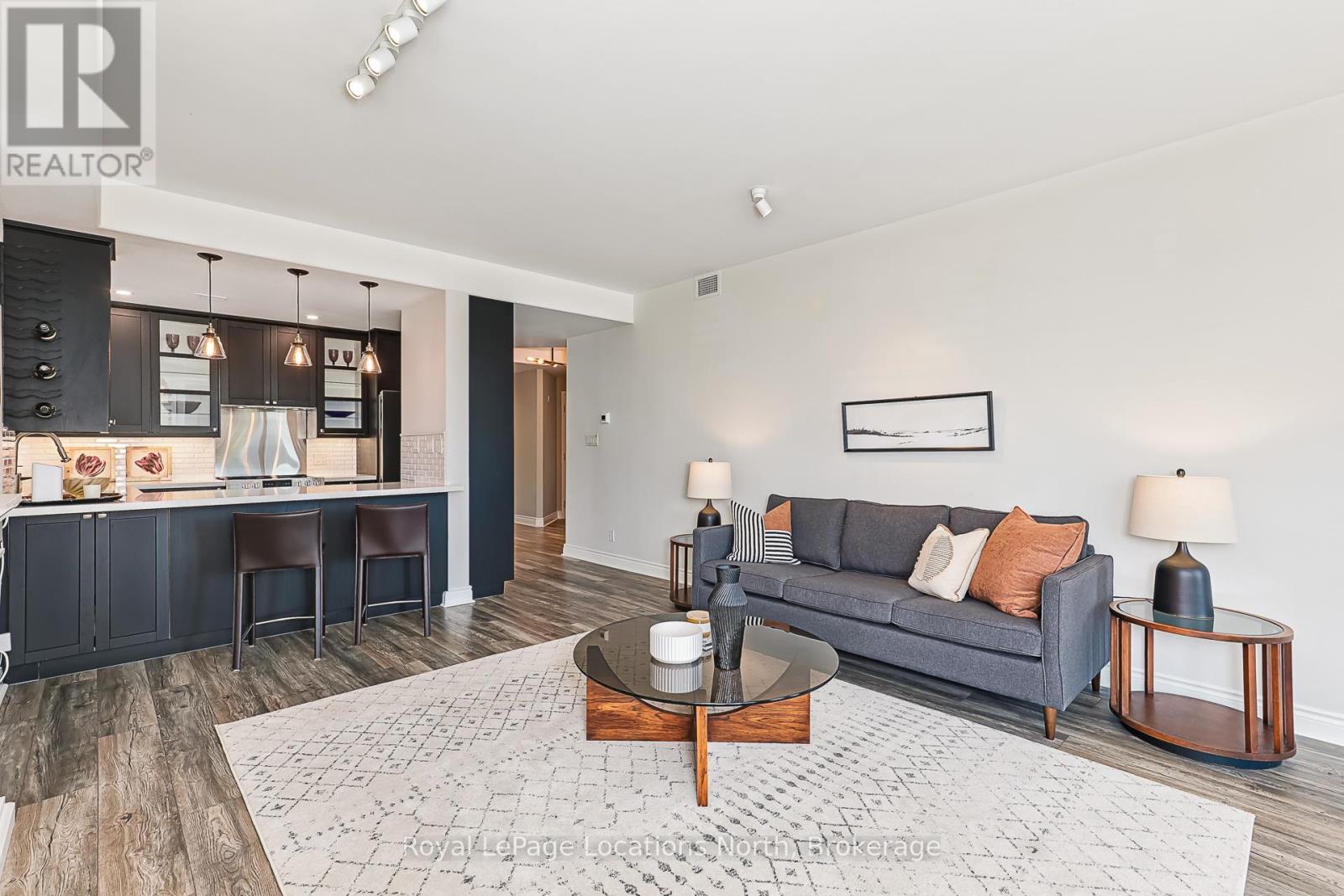 207 - 10 Bay Street E, Blue Mountains, Ontario  N0H 2P0 - Photo 15 - X12581462