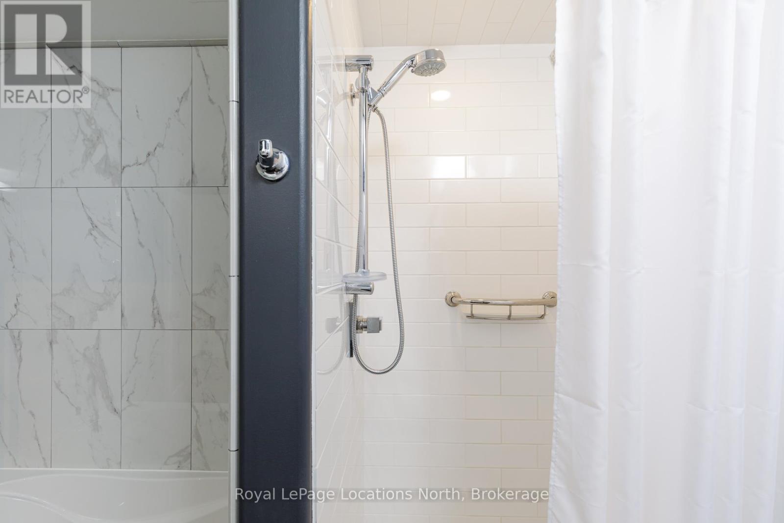 207 - 10 Bay Street E, Blue Mountains, Ontario  N0H 2P0 - Photo 30 - X12581462