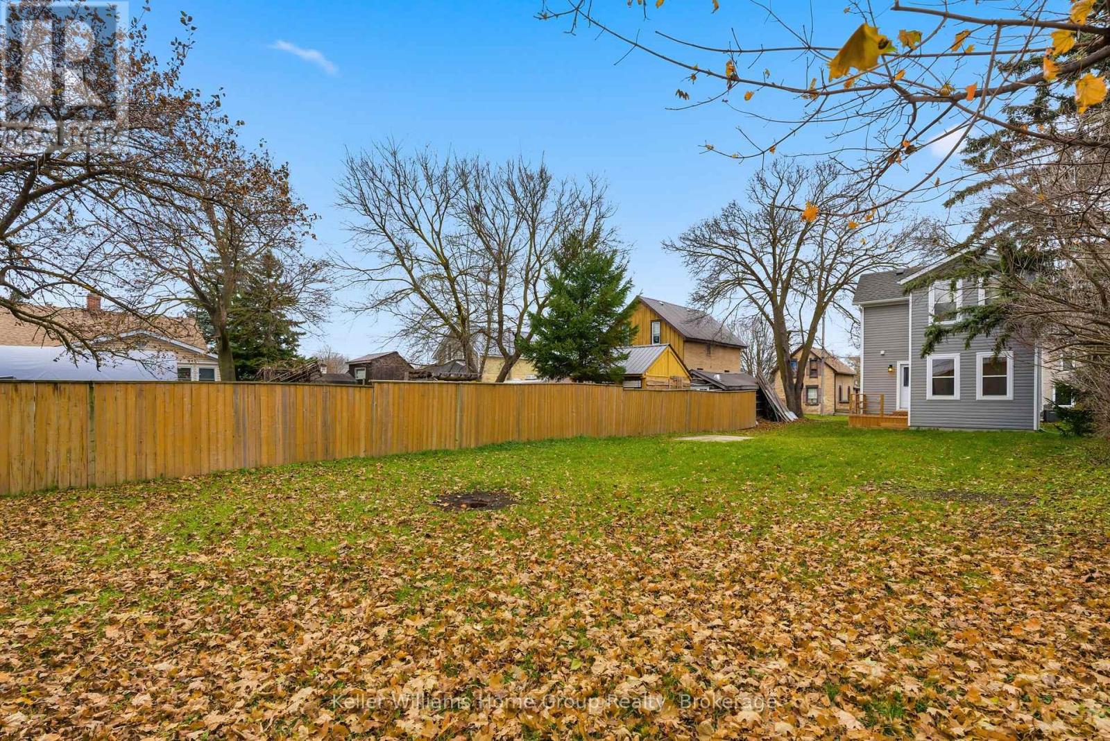 475 11th Street, Hanover, Ontario  N4N 1S9 - Photo 12 - X12581476