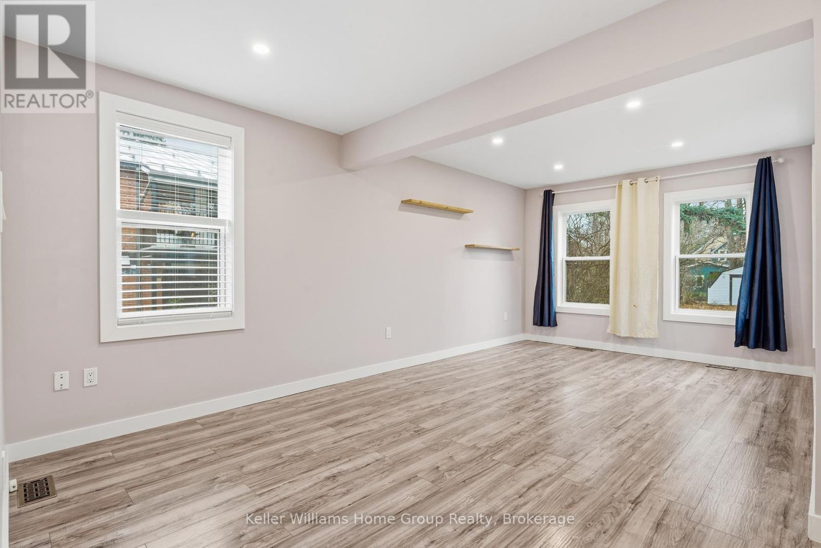 475 11th Street, Hanover, Ontario  N4N 1S9 - Photo 5 - X12581476