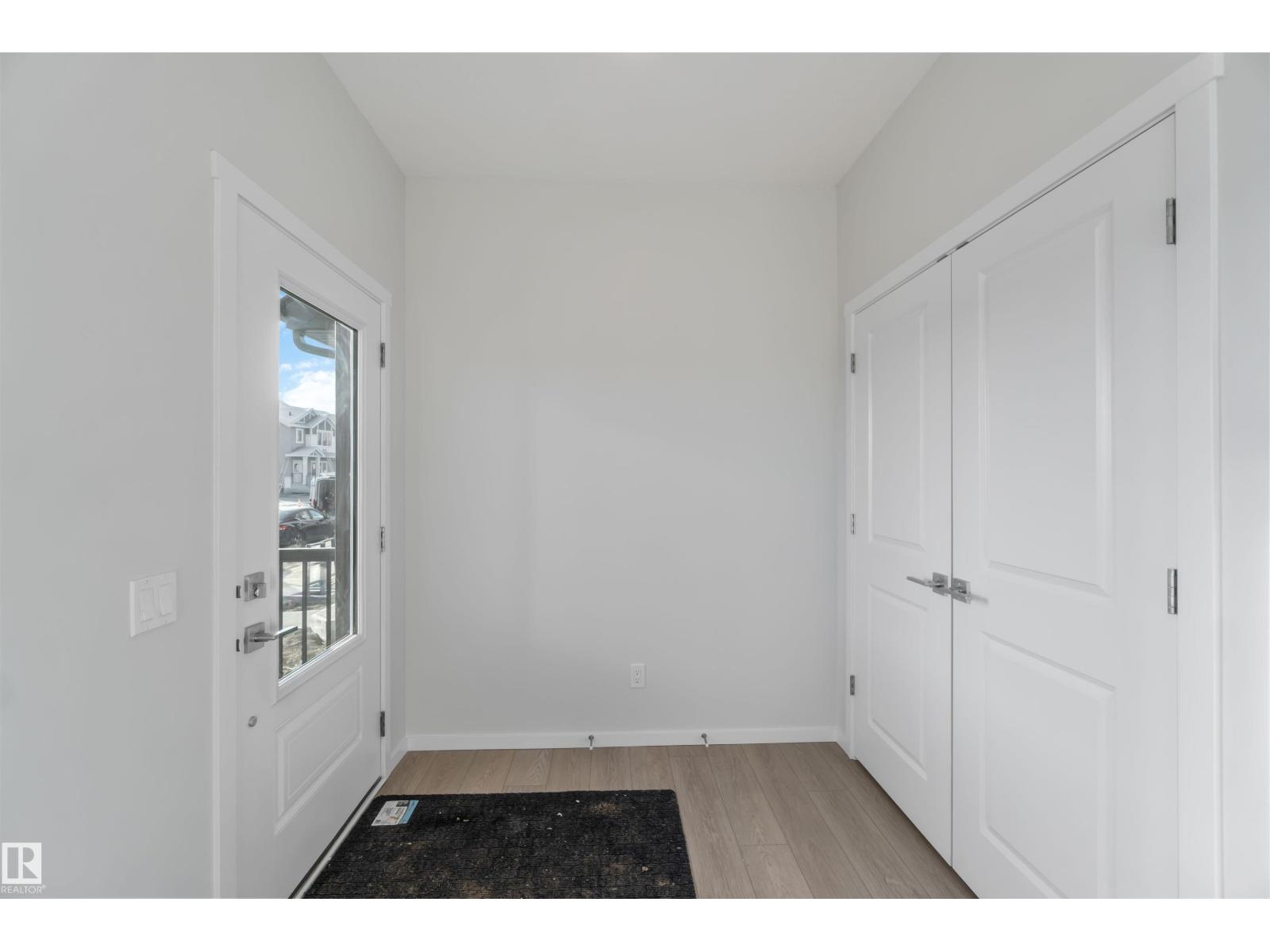 262 Chappelle Dr Sw, Edmonton, Alberta  T6W 5R4 - Photo 2 - E4466345