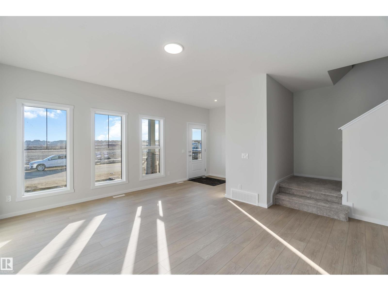 262 Chappelle Dr Sw, Edmonton, Alberta  T6W 5R4 - Photo 4 - E4466345