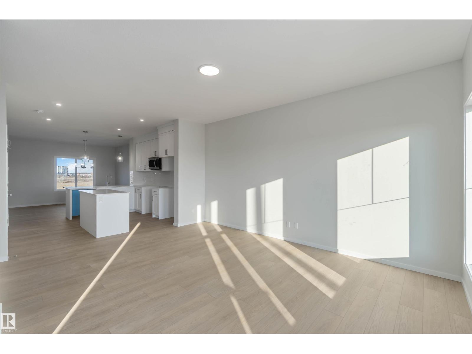 262 Chappelle Dr Sw, Edmonton, Alberta  T6W 5R4 - Photo 3 - E4466345