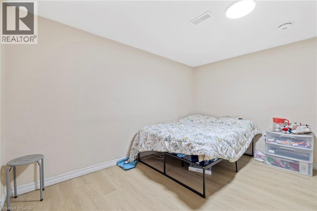 19 Winthrop Place, Stoney Creek, Ontario  L8G 3M3 - Photo 29 - 40787042