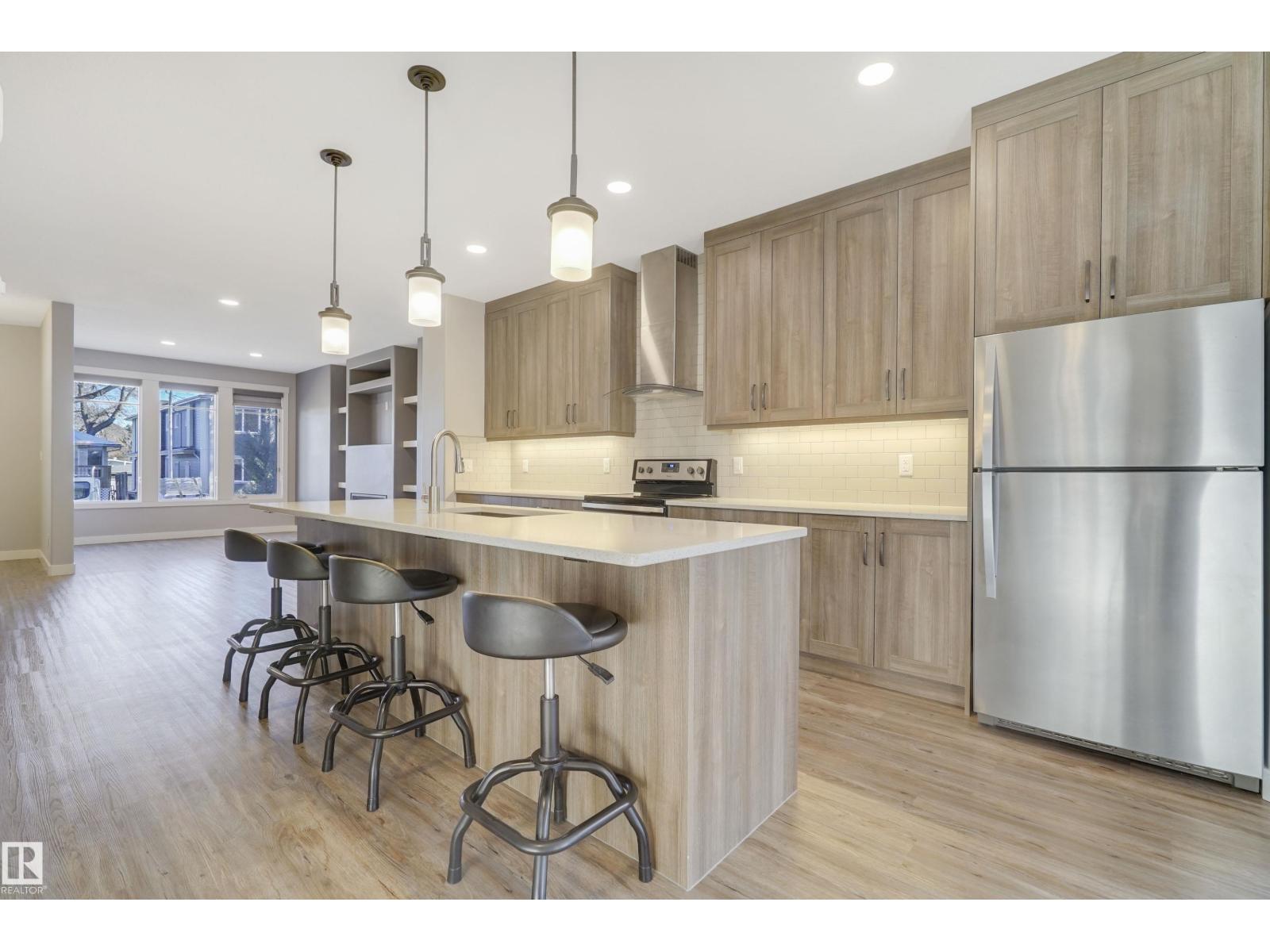 8540 89 St Nw, Edmonton, Alberta  T6C 3K3 - Photo 4 - E4466847