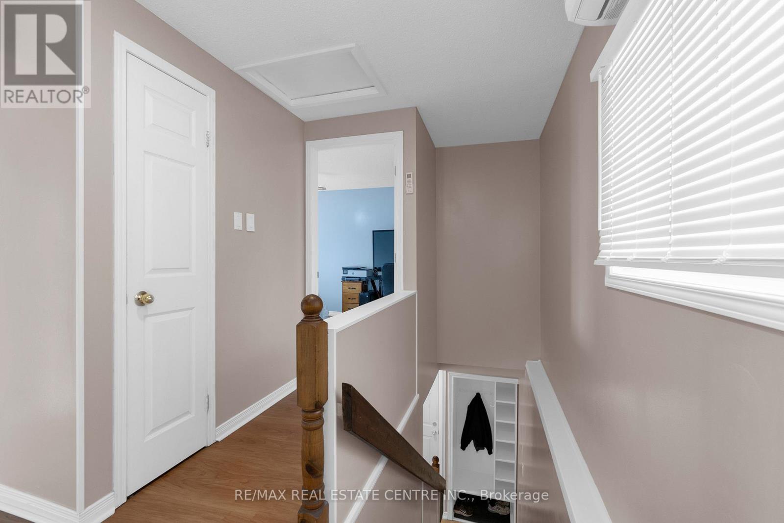 5 Hawkins Court, Brampton, Ontario  L6S 2N7 - Photo 13 - W12581172