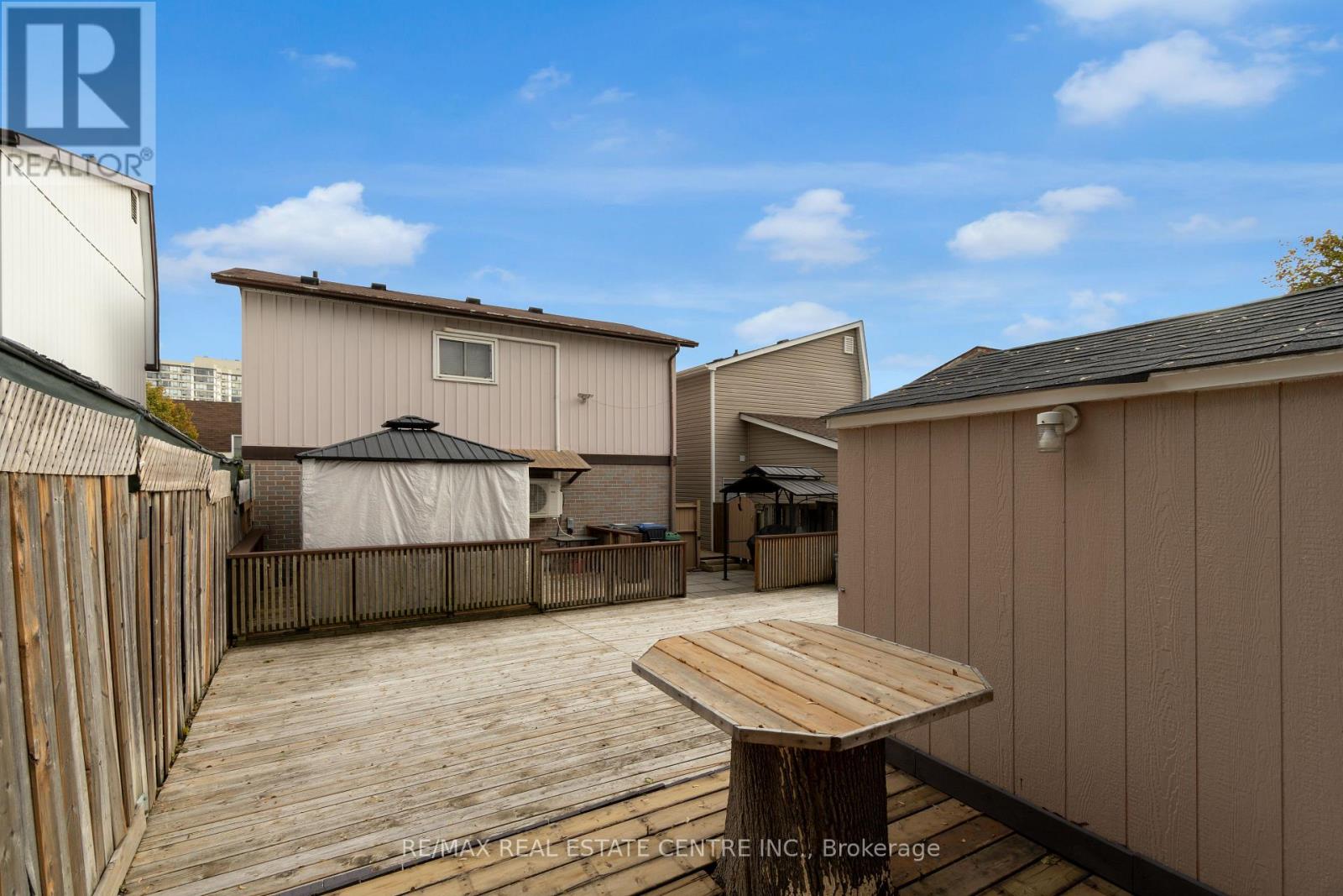 5 Hawkins Court, Brampton, Ontario  L6S 2N7 - Photo 31 - W12581172