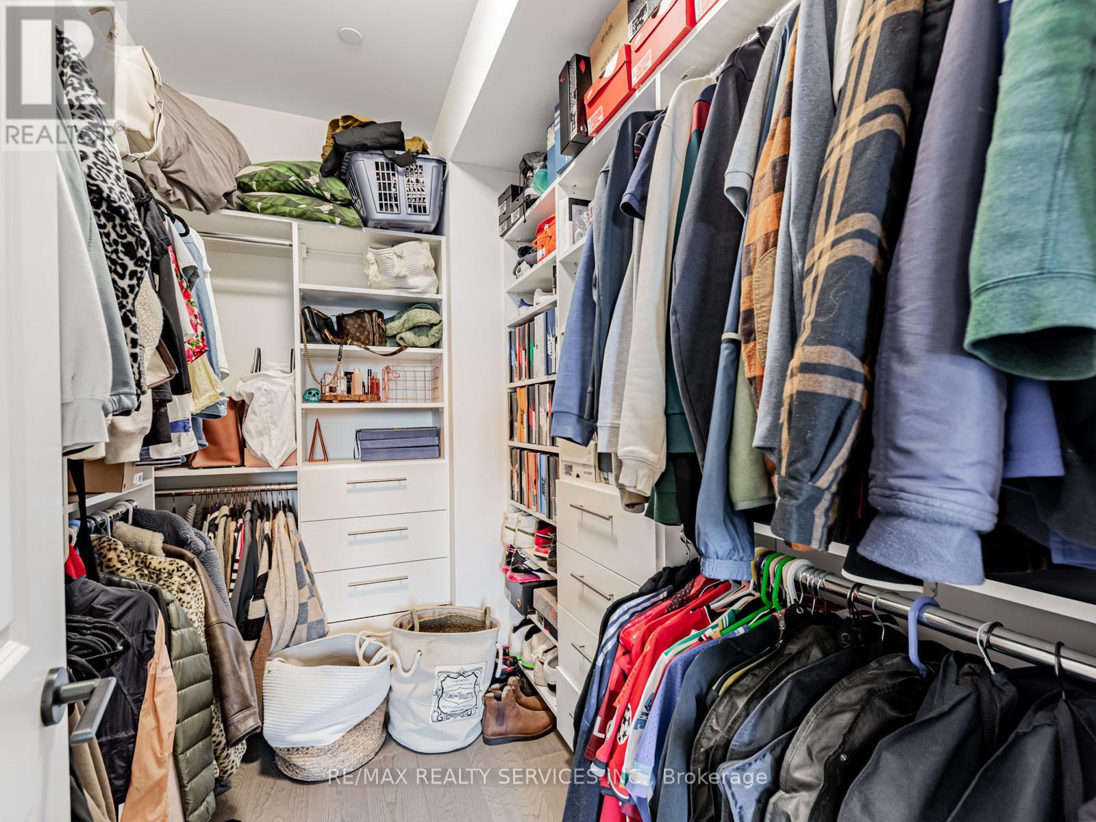 71 Elder Avenue, Toronto, Ontario  M8W 0B8 - Photo 19 - W12581218