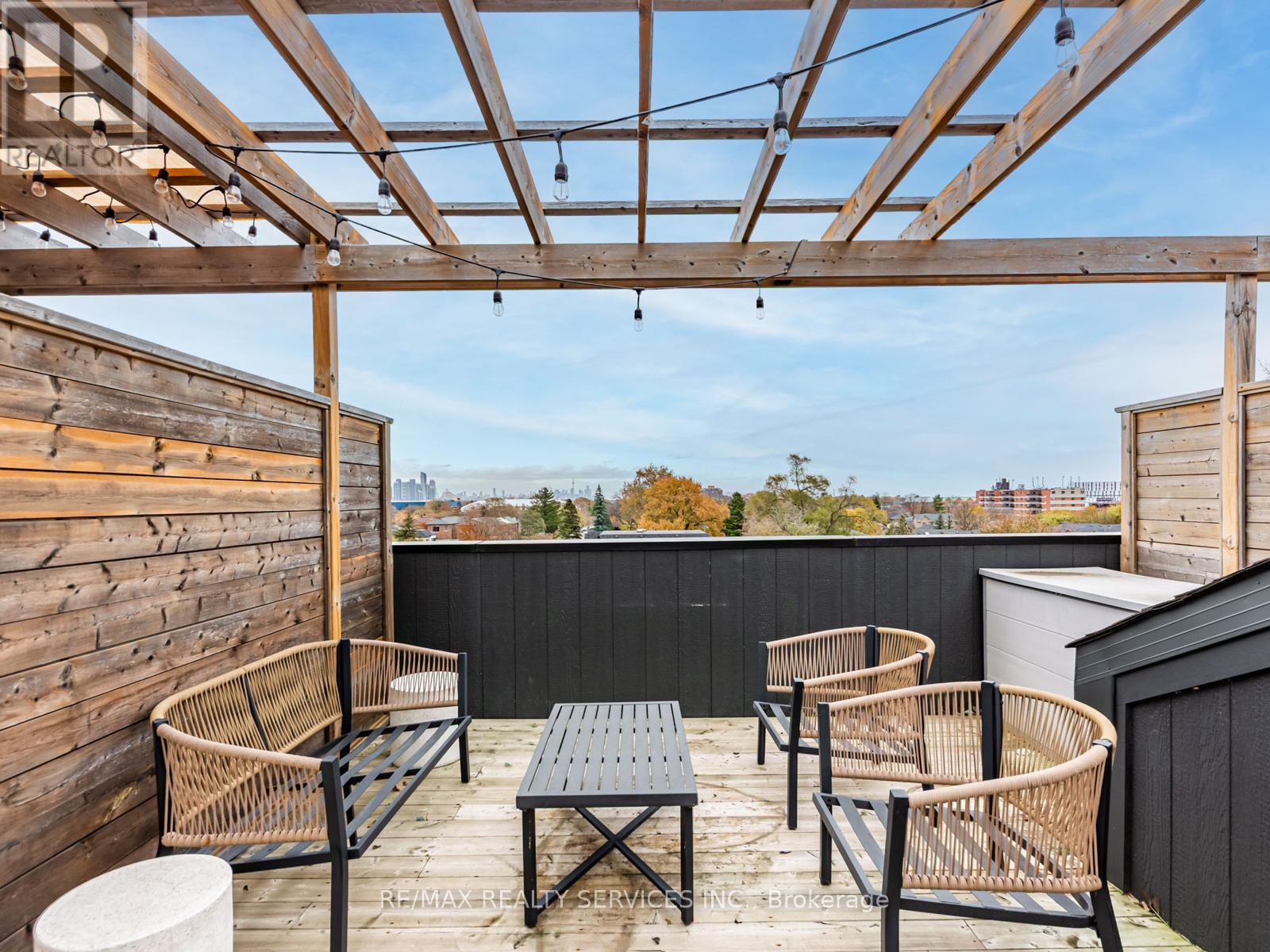 71 Elder Avenue, Toronto, Ontario  M8W 0B8 - Photo 30 - W12581218