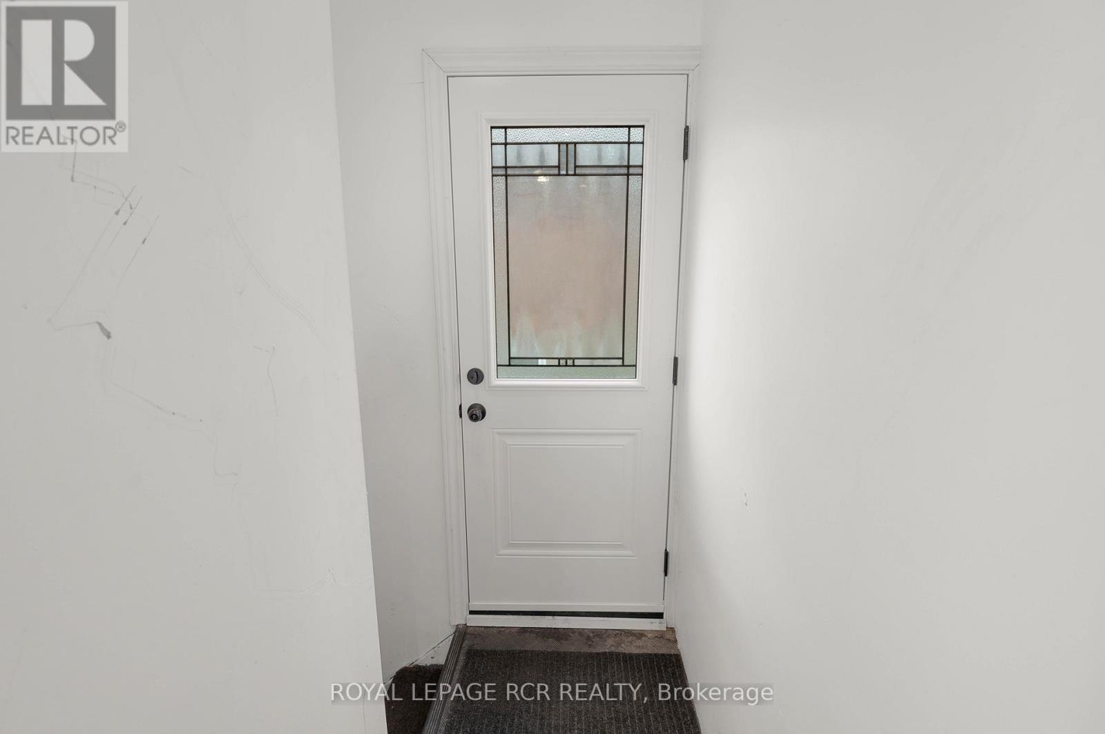 86 Bythia Street, Orangeville, Ontario L9W 2S6 - Photo 32 - W12581268