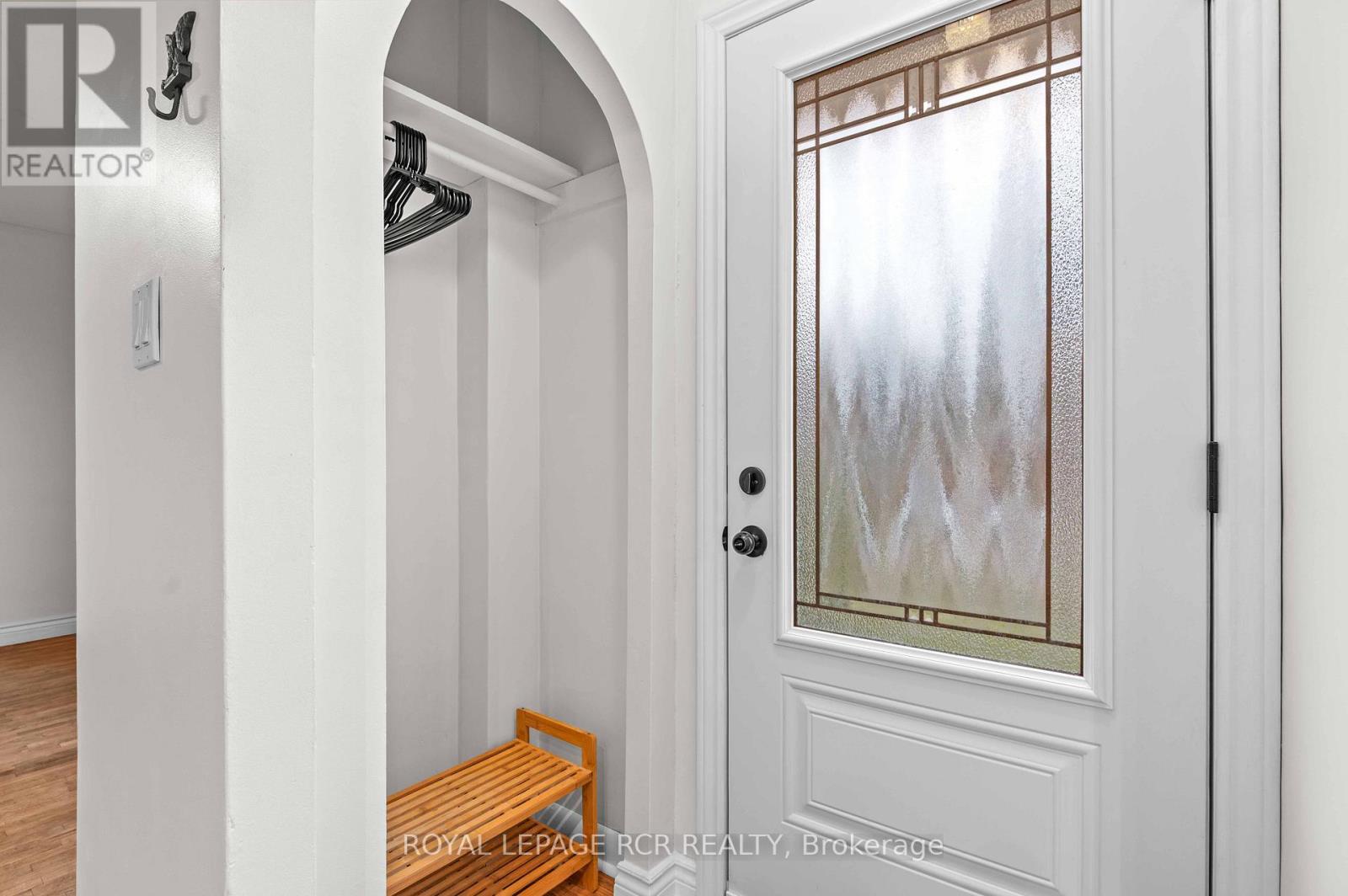 86 Bythia Street, Orangeville, Ontario L9W 2S6 - Photo 6 - W12581268